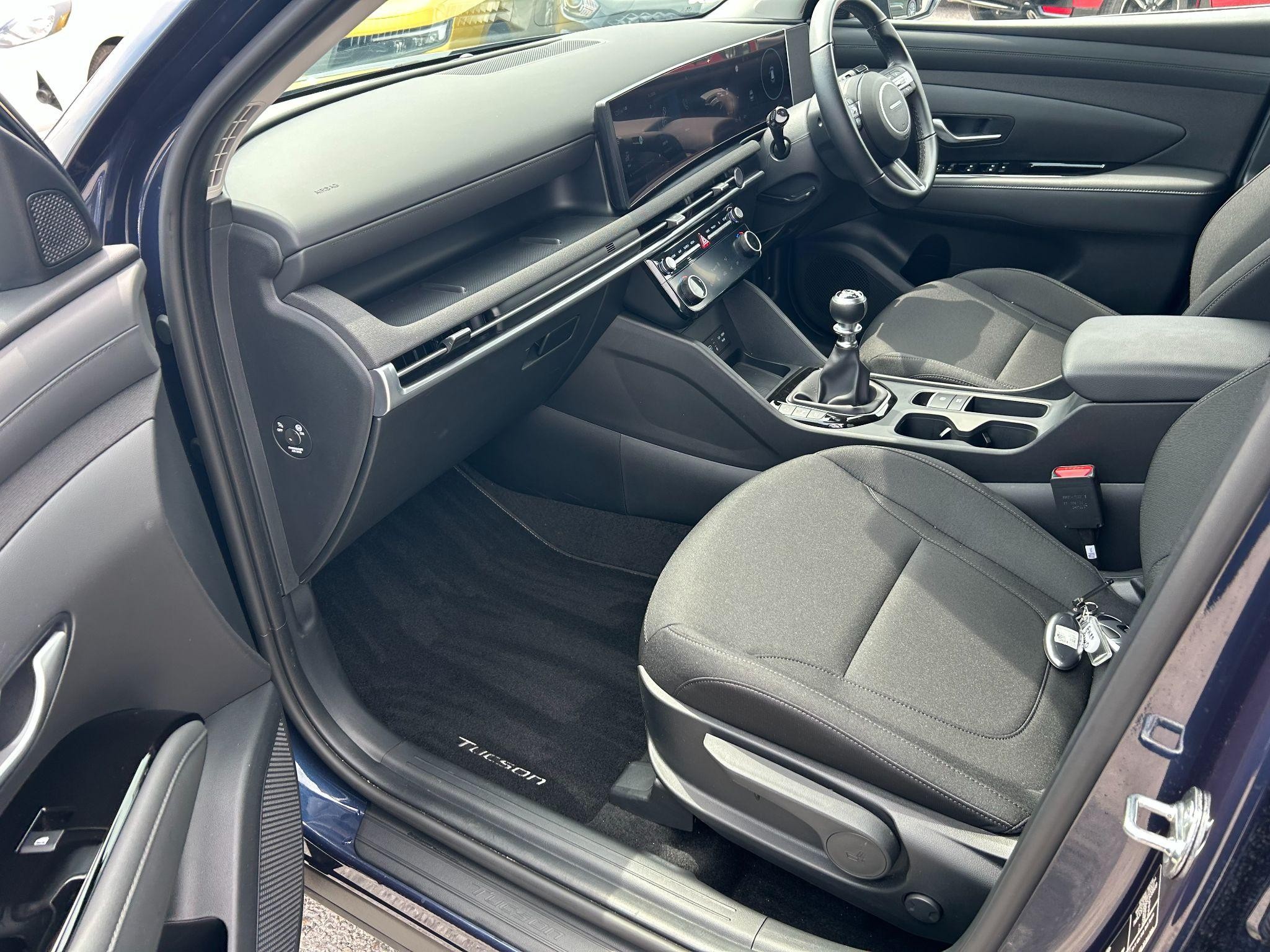 Hyundai TUCSON Image 12