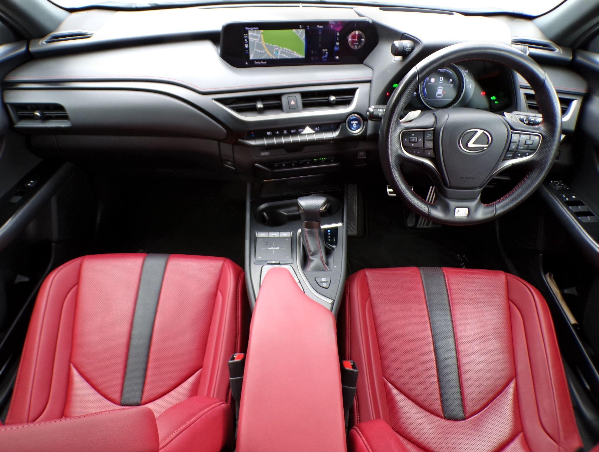 Lexus UX Self-Charging Hybrid Image 12