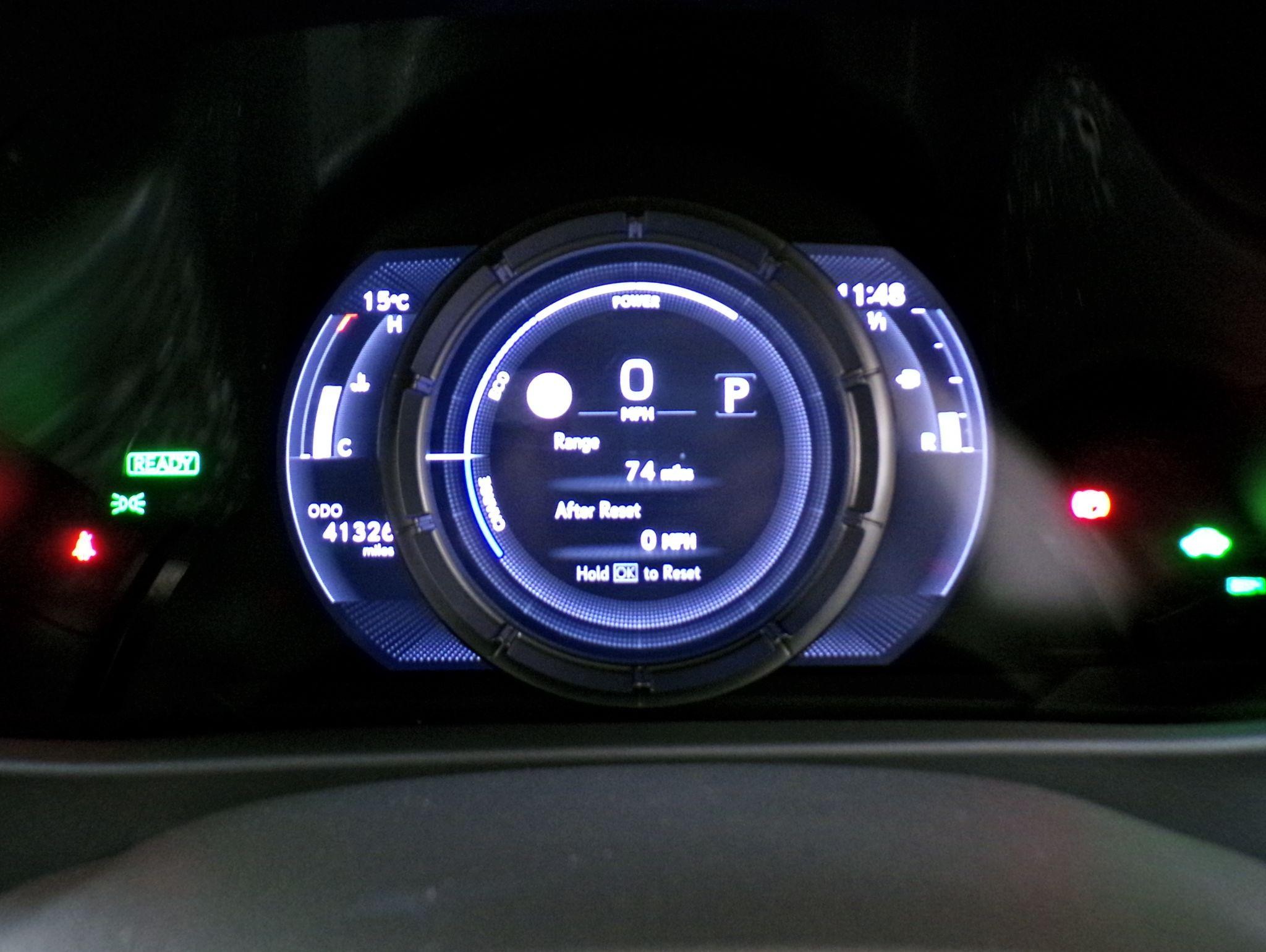 Lexus UX Self-Charging Hybrid Image 14