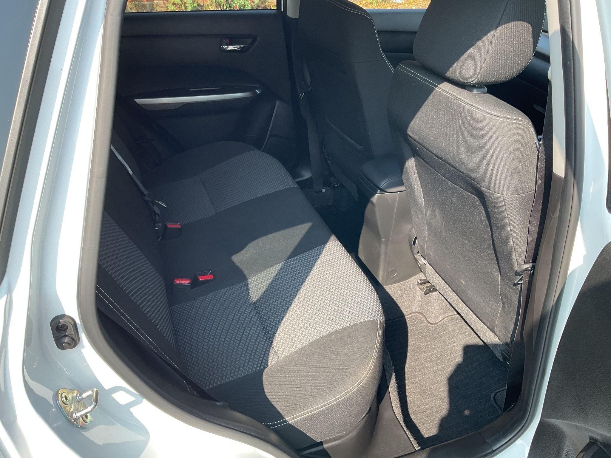 Suzuki Vitara Image 12