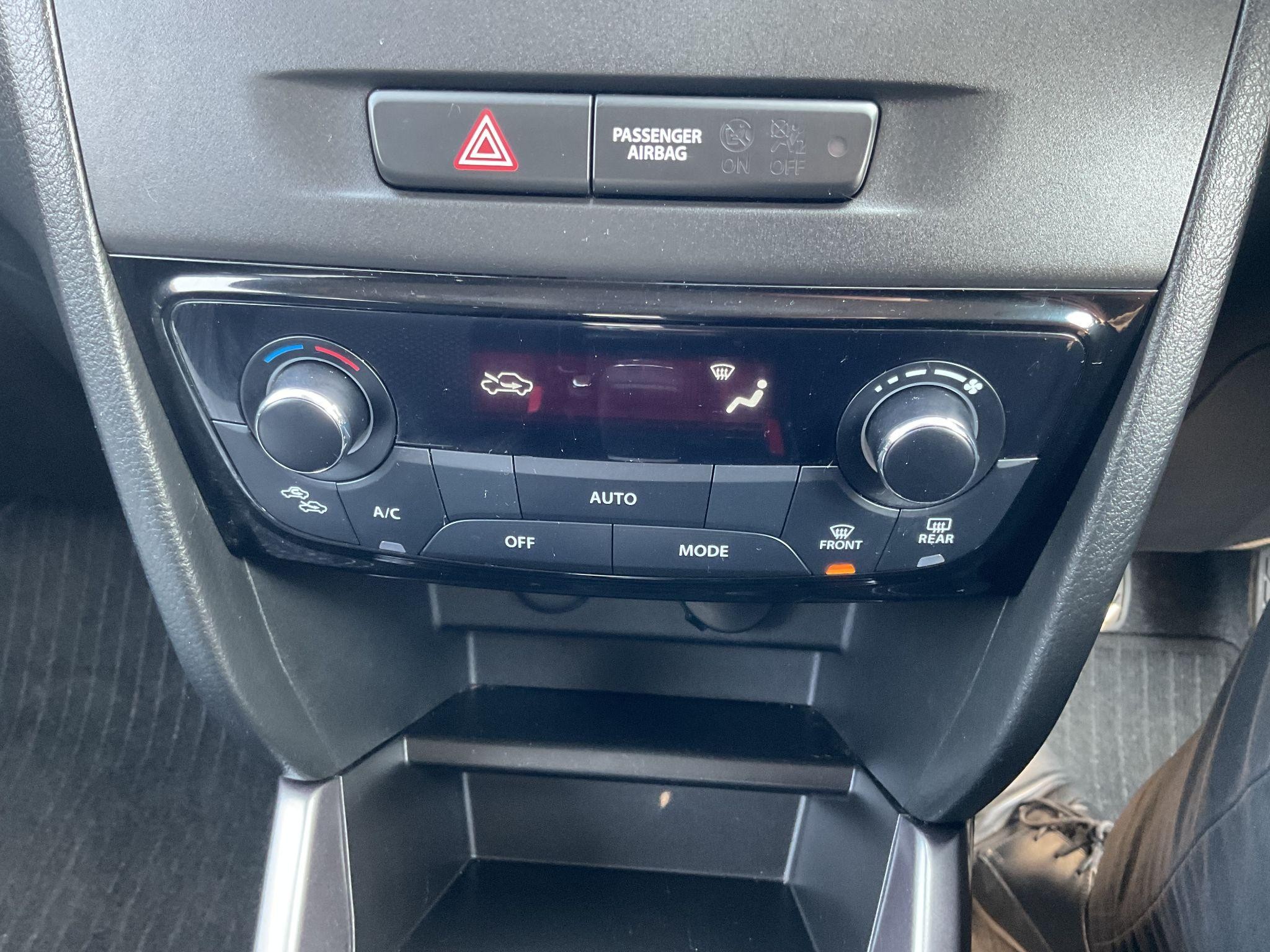 Suzuki Vitara Image 21