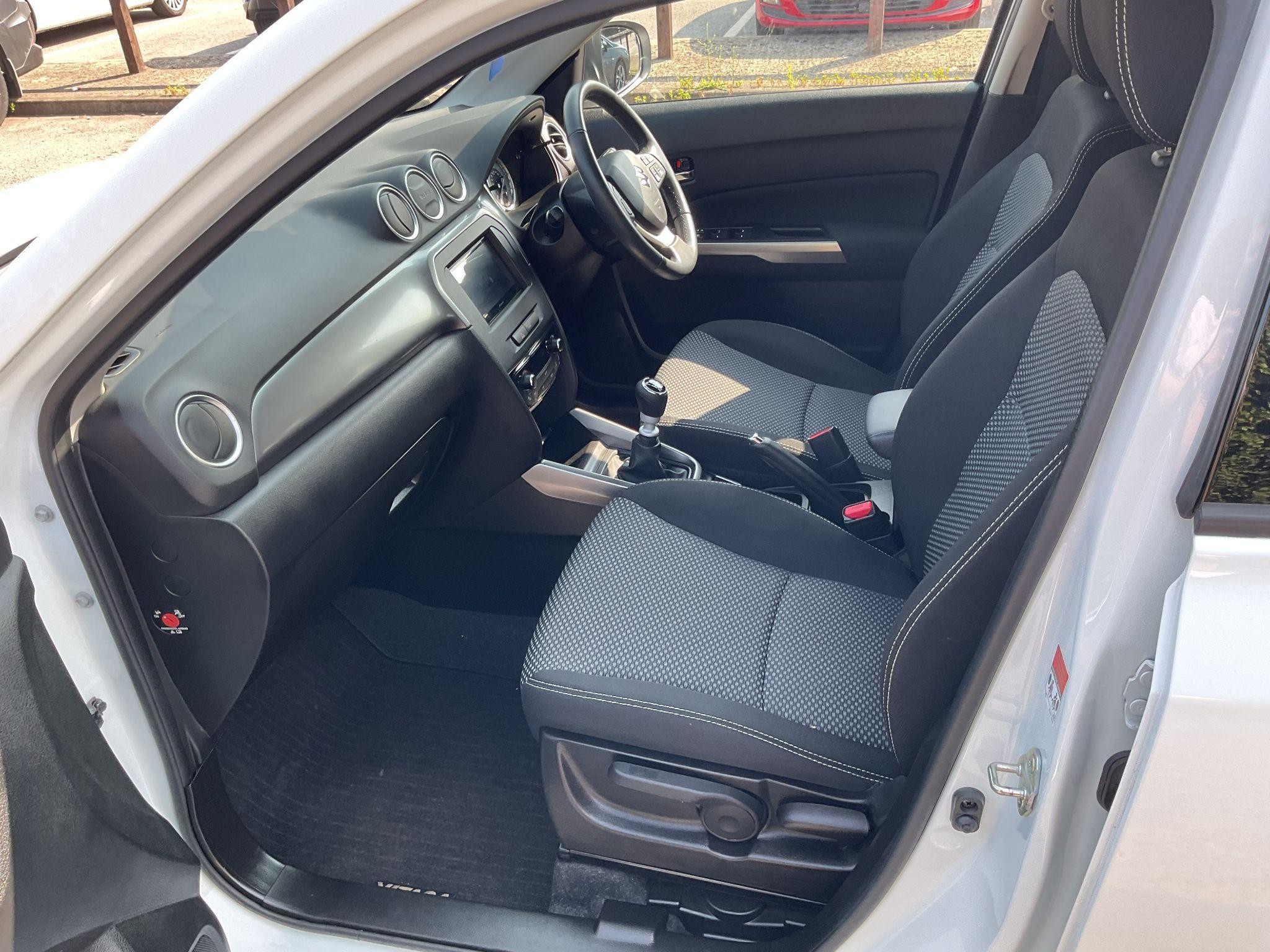 Suzuki Vitara Image 26
