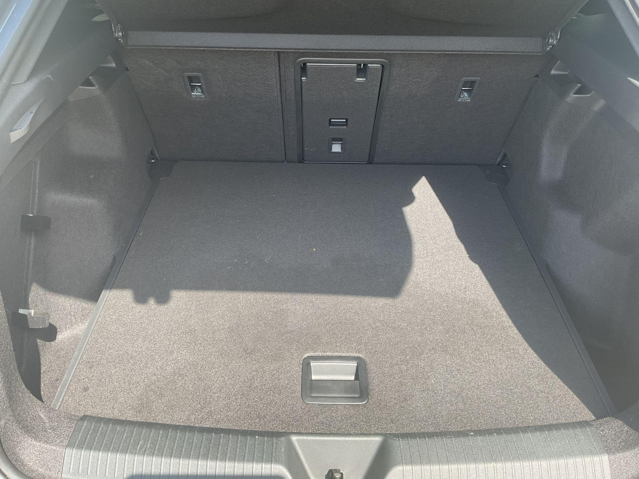 CUPRA Tavascan Image 12