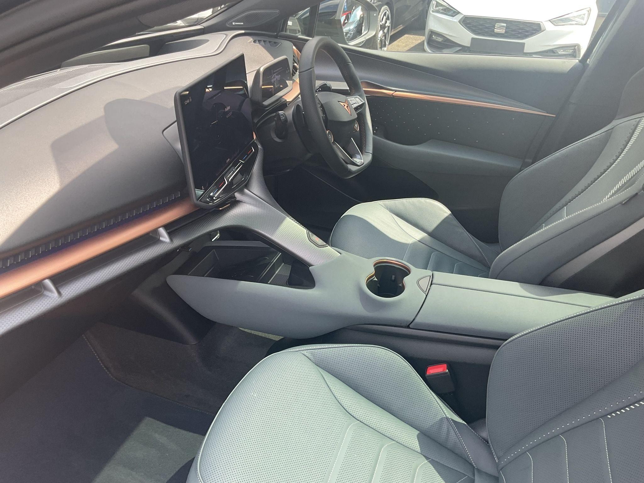 CUPRA Tavascan Image 15