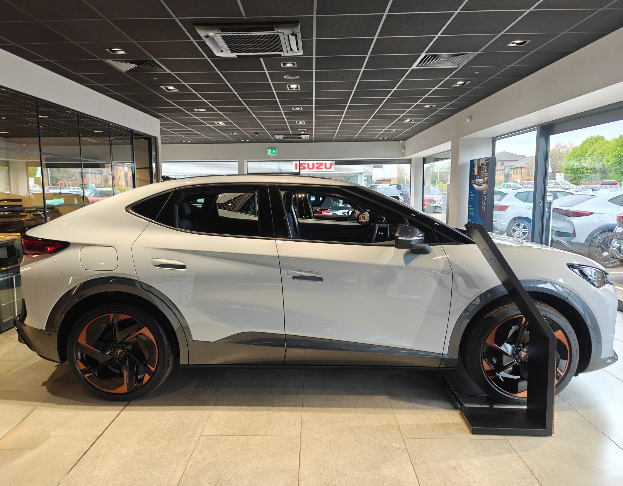 CUPRA Tavascan Image 2