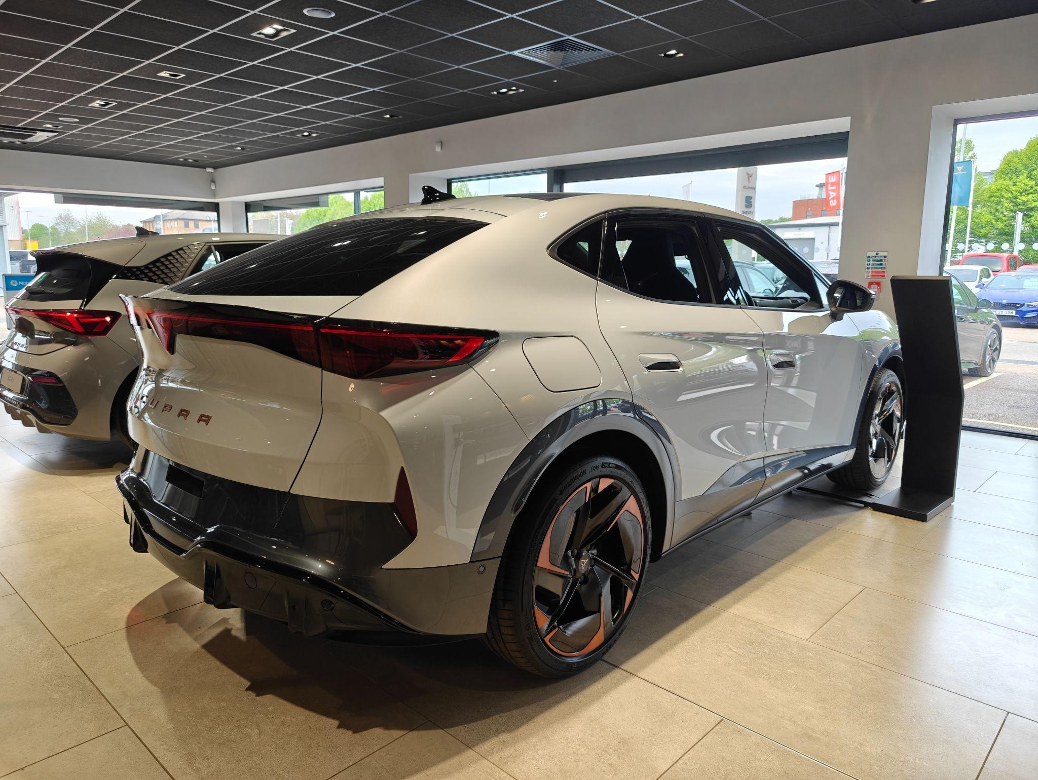CUPRA Tavascan Image 4
