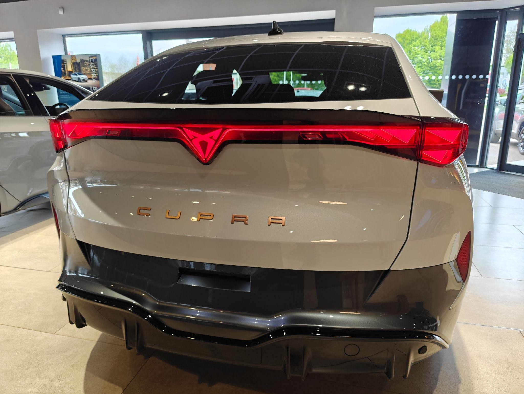 CUPRA Tavascan Image 5