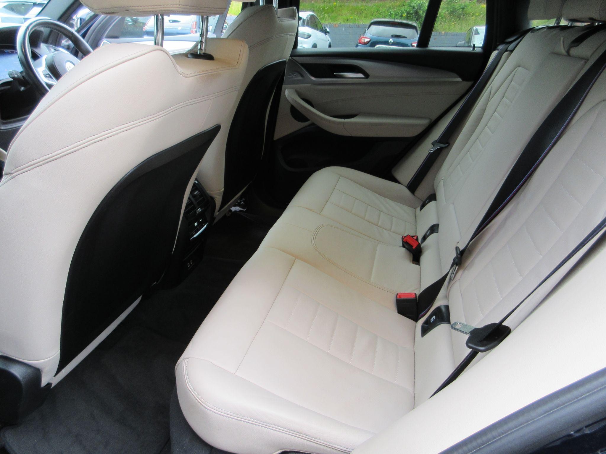 BMW X4 Image 13
