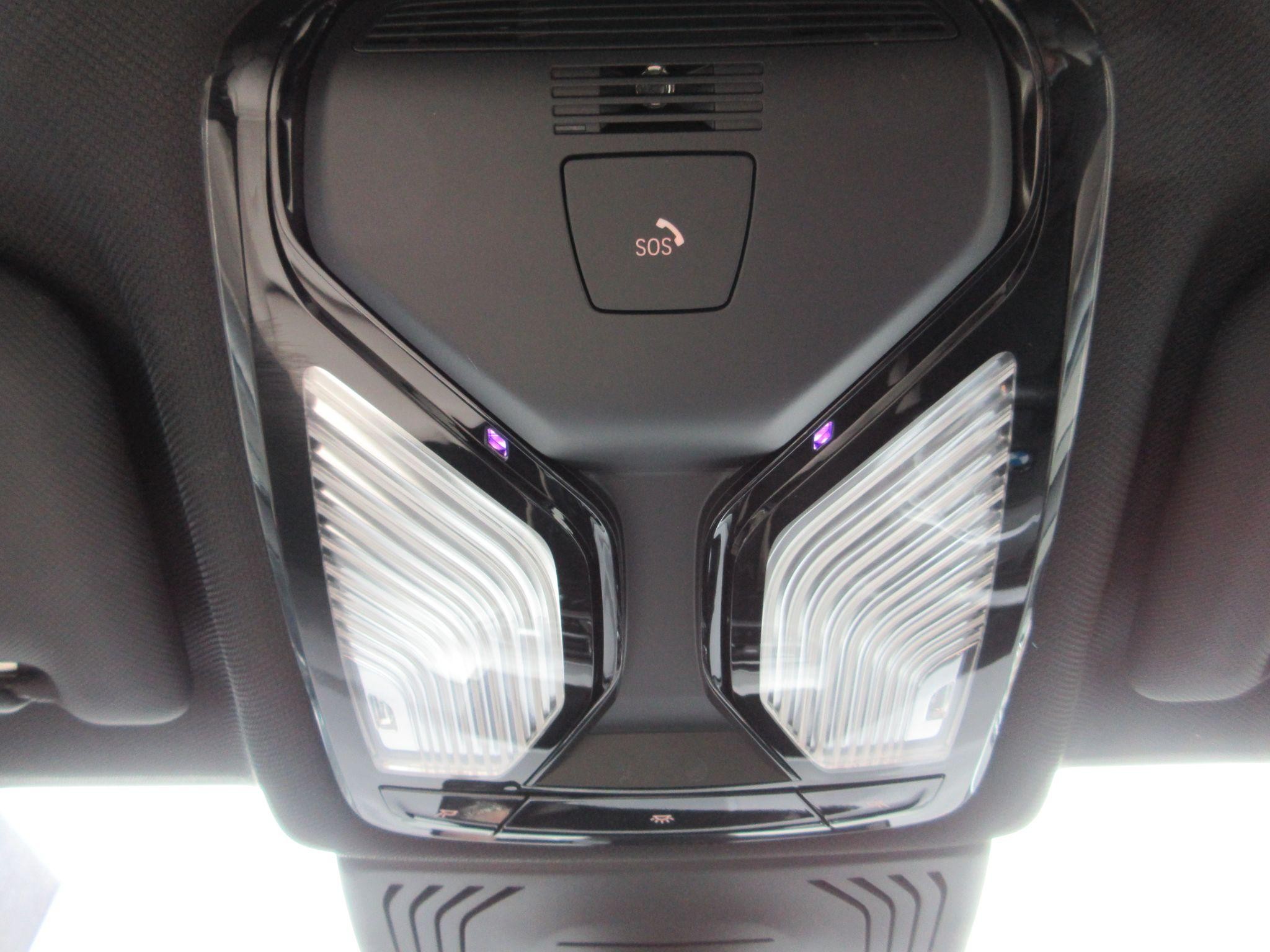 BMW X4 Image 50