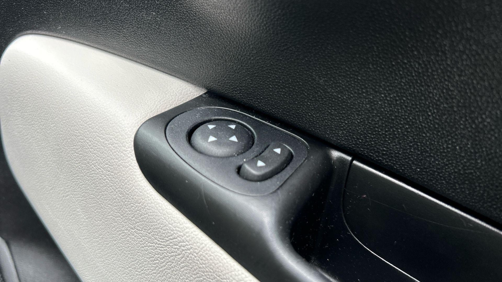 Fiat 500 Image 34