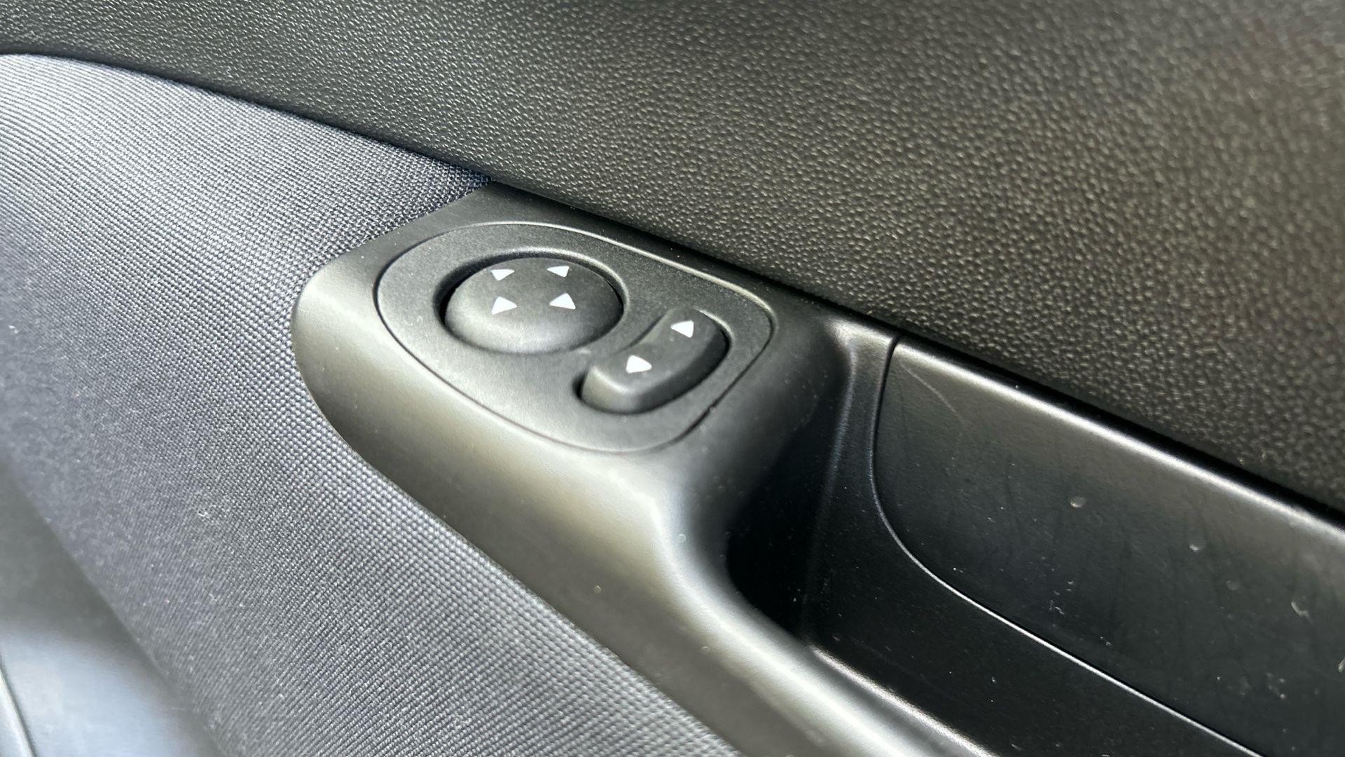 Fiat 500 Image 31