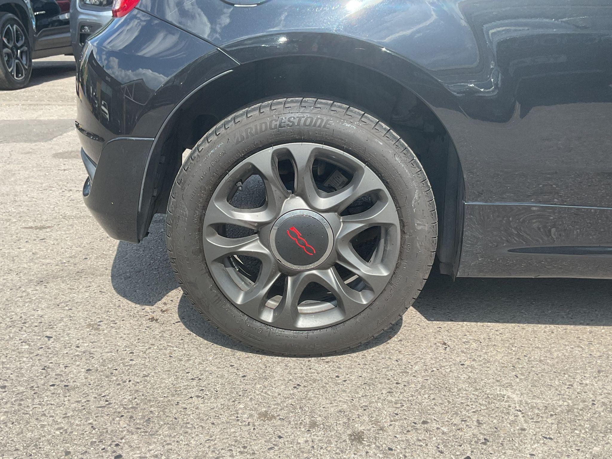 Fiat 500 Image 8