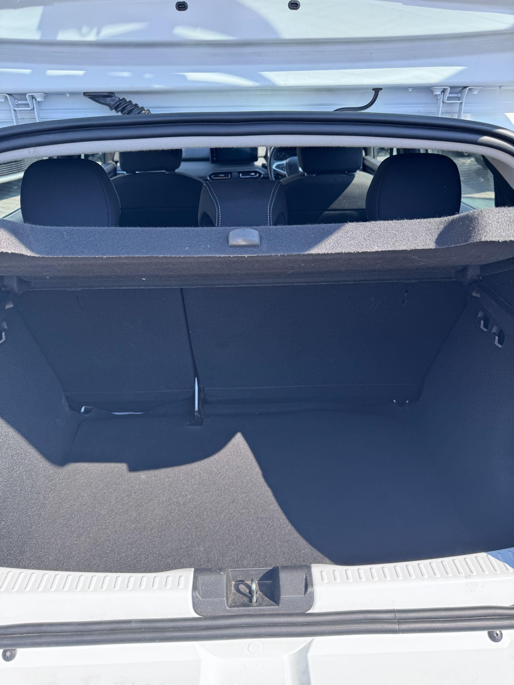 Dacia Sandero Image 9