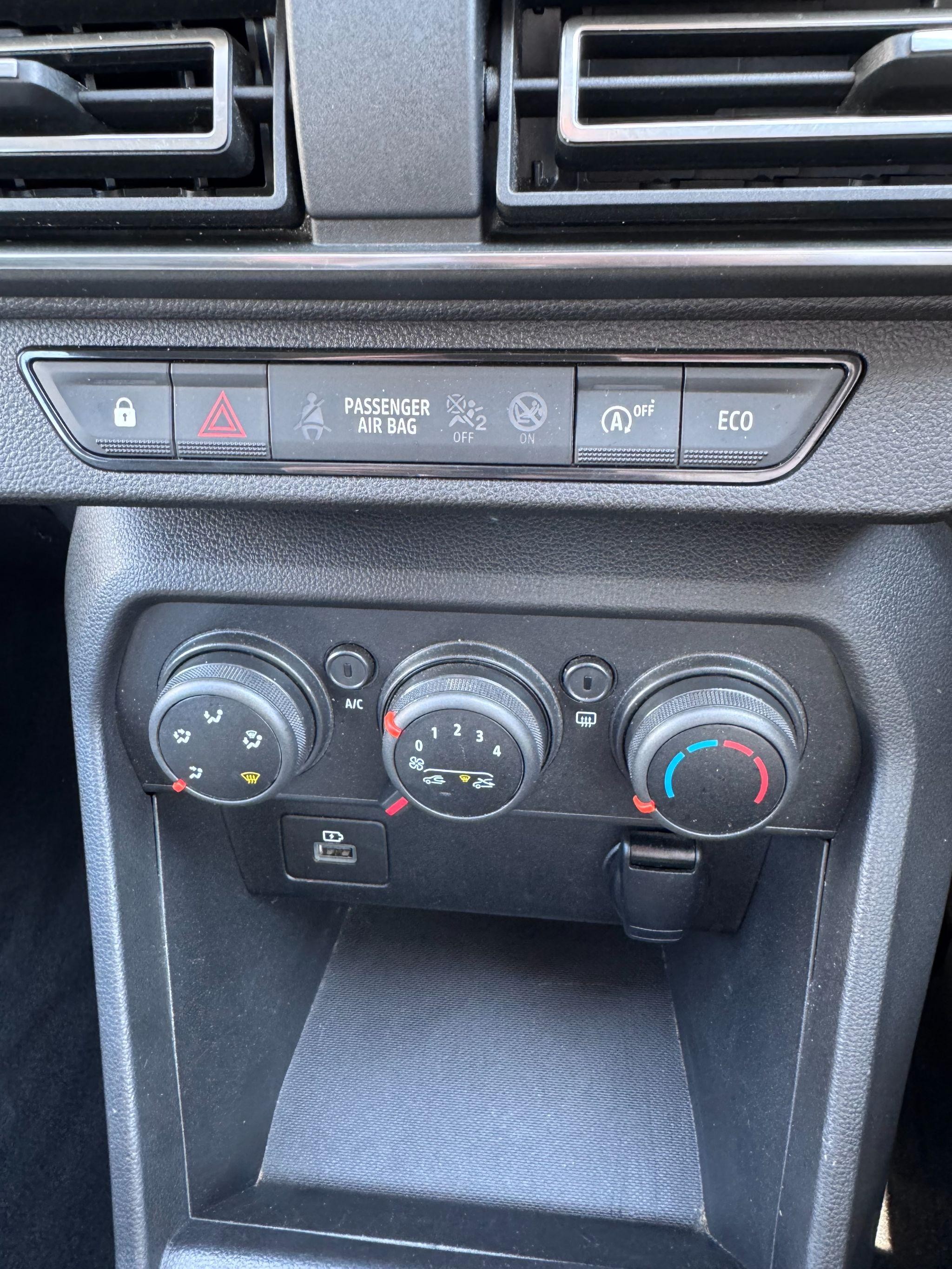 Dacia Sandero Image 19