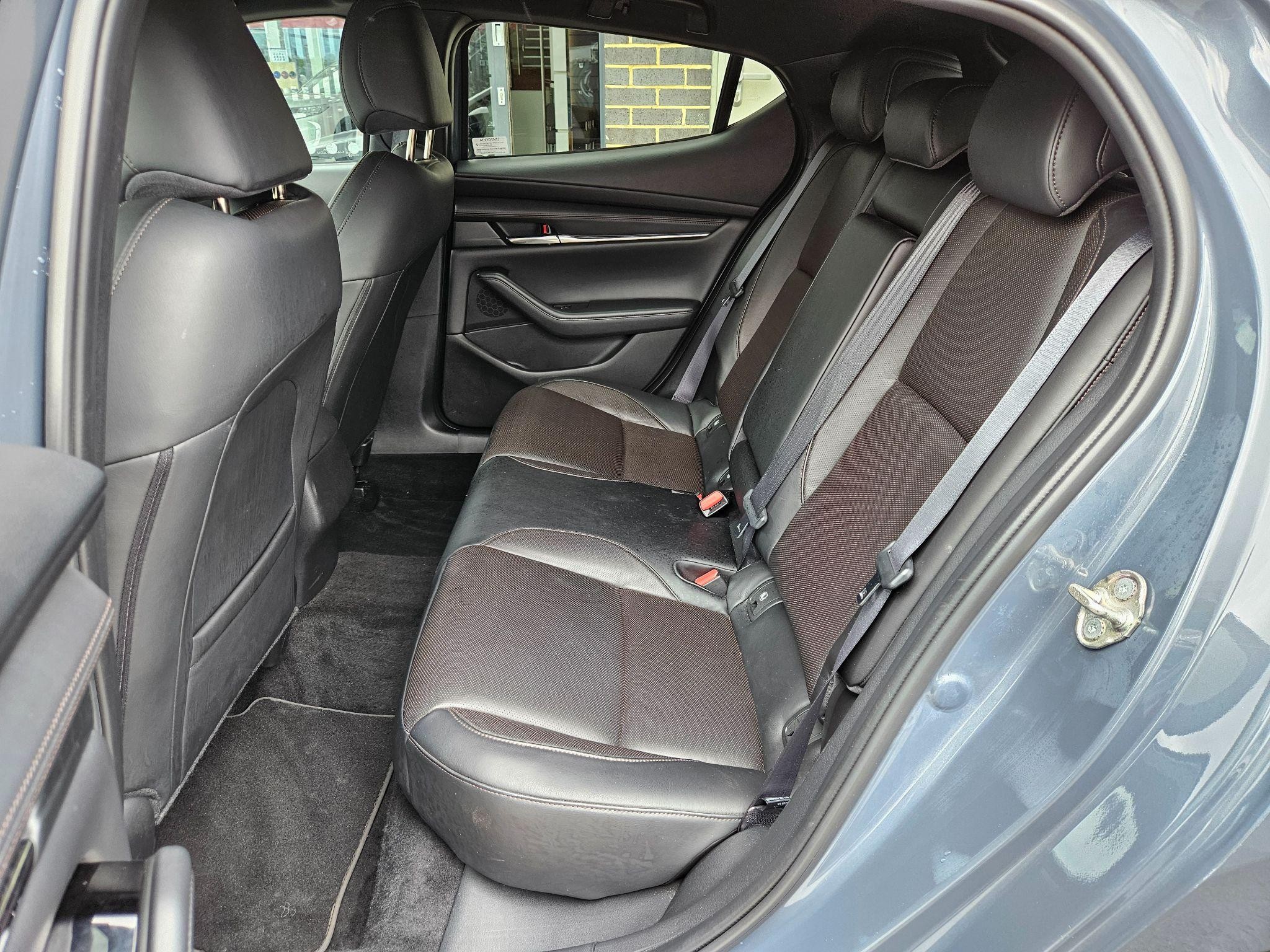 Mazda3 Image 20