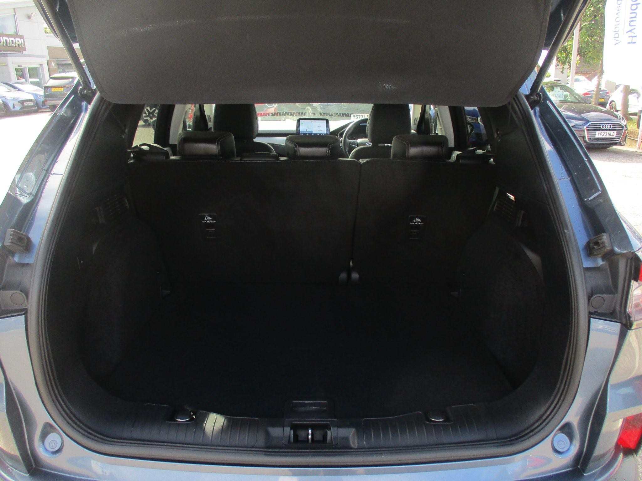 Ford Kuga Image 9