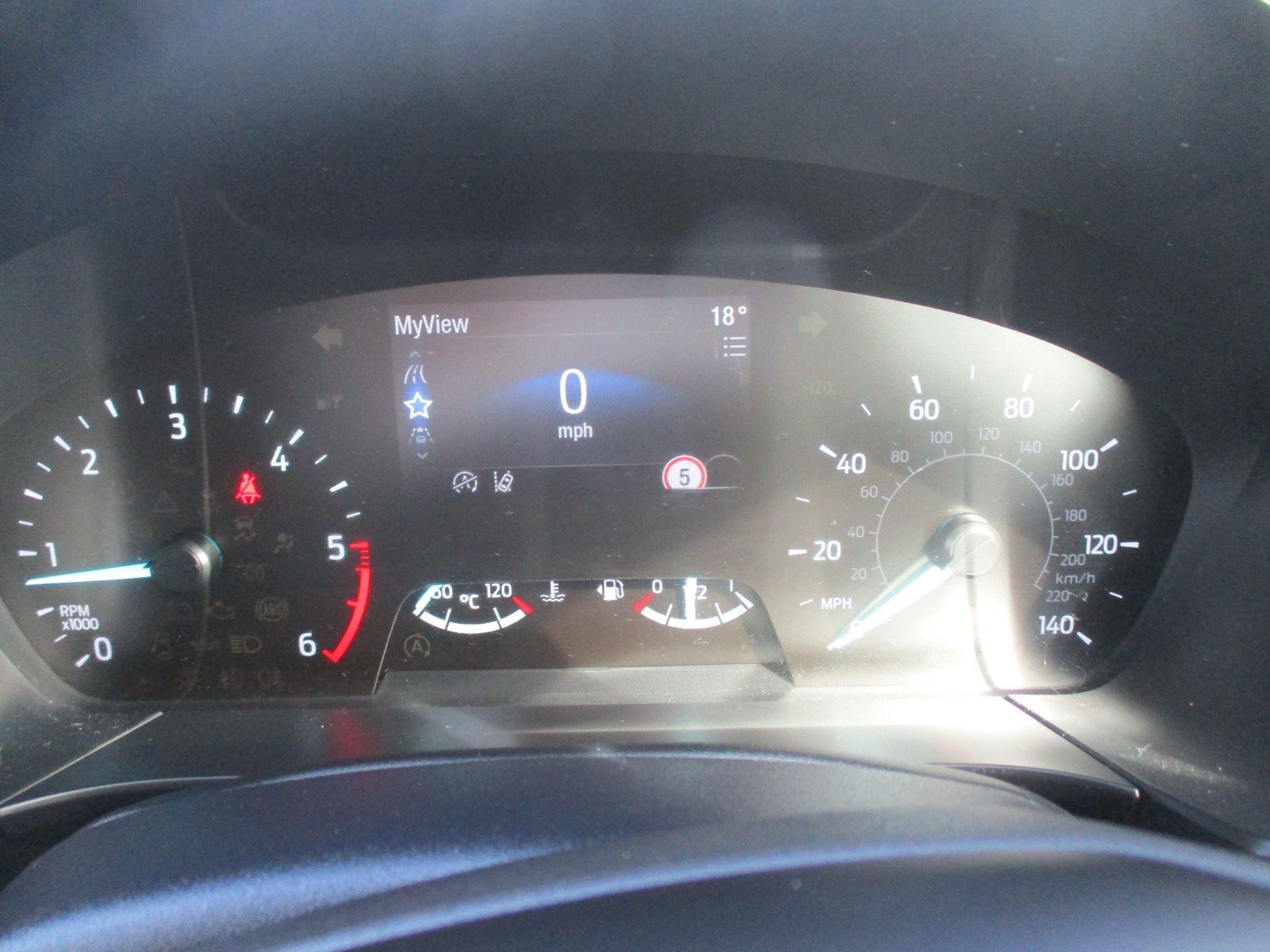 Ford Kuga Image 11