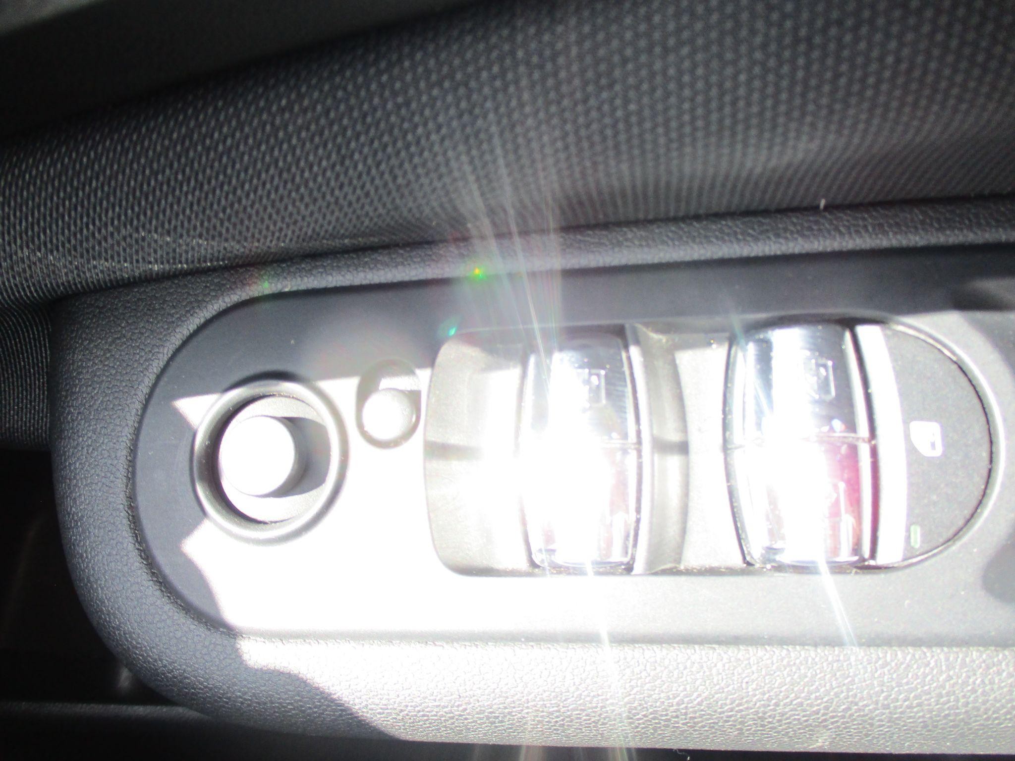 MINI Clubman Image 23