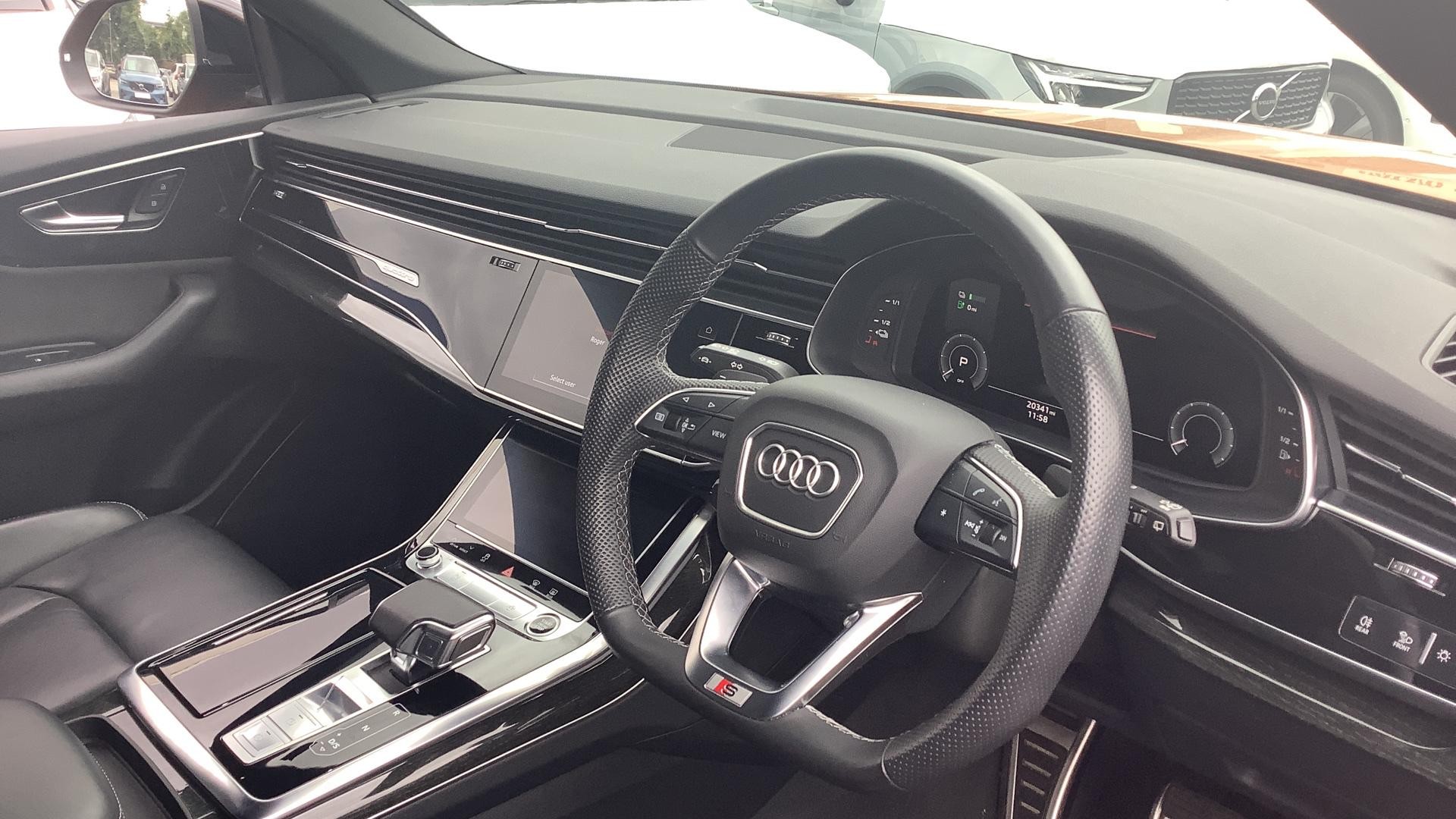 Audi Q8 Image 5