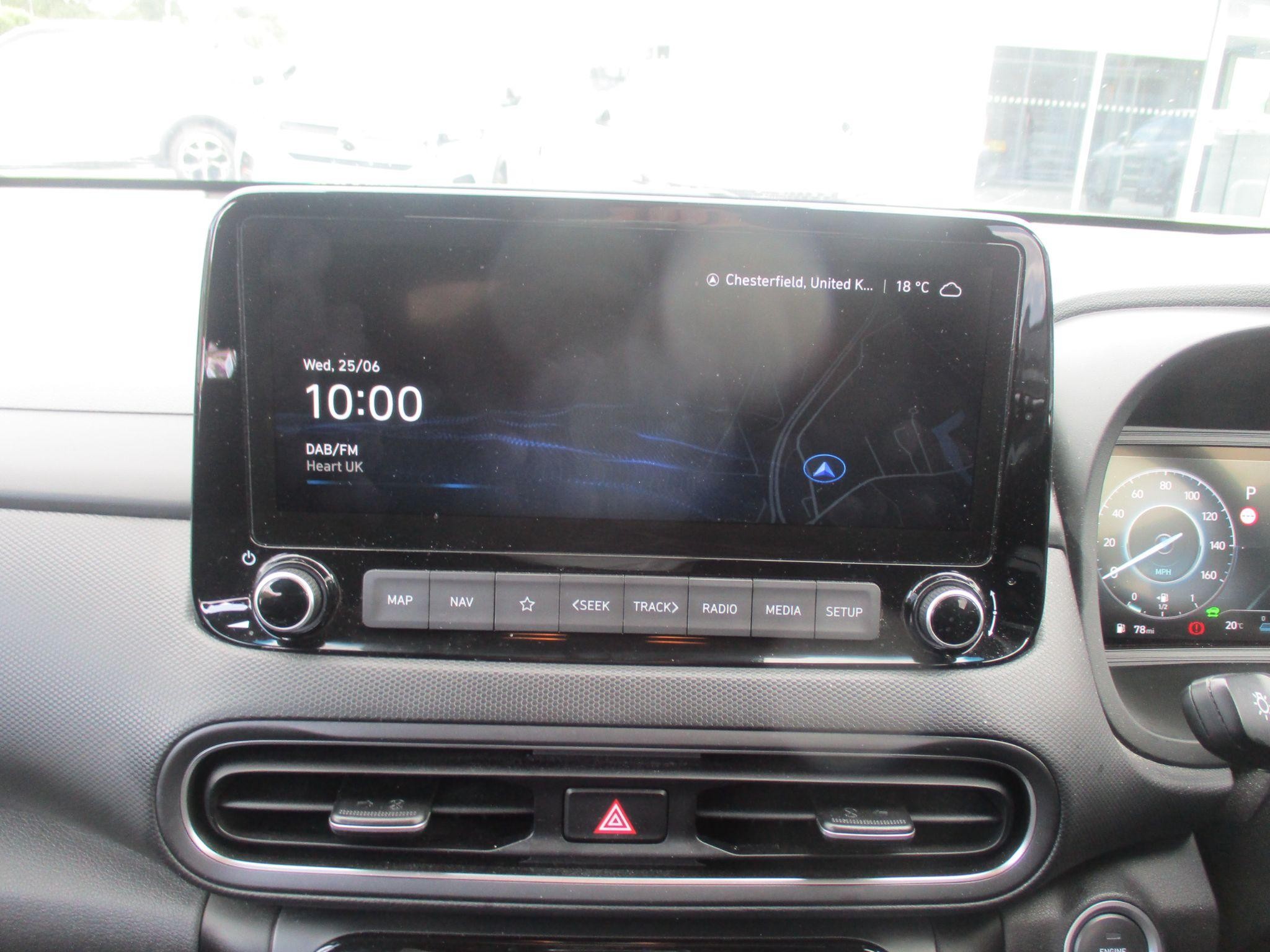 Hyundai KONA Image 13