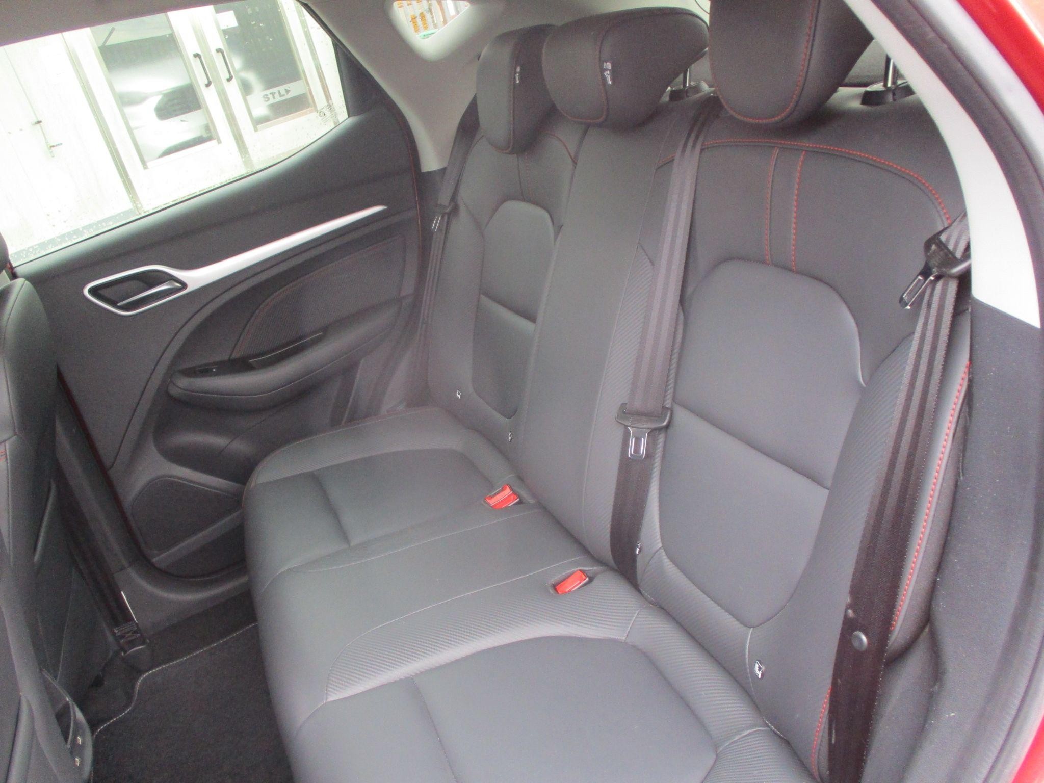MG ZS Image 11