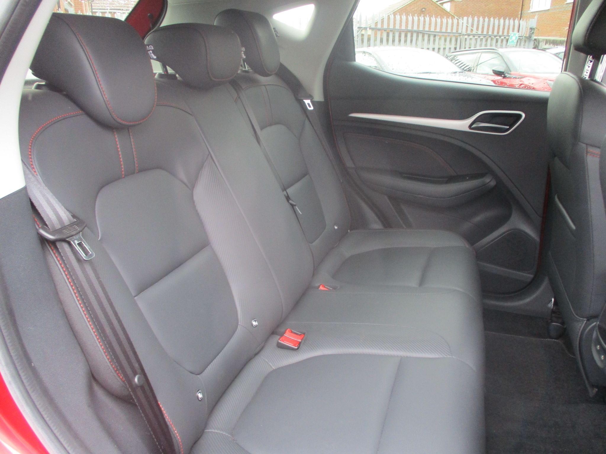 MG ZS Image 12