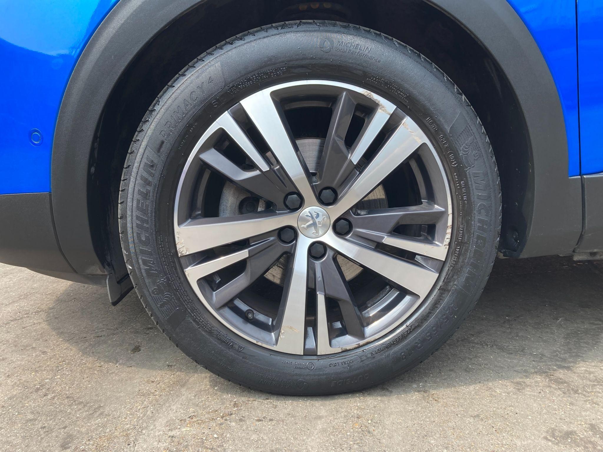 Peugeot 3008 Image 11