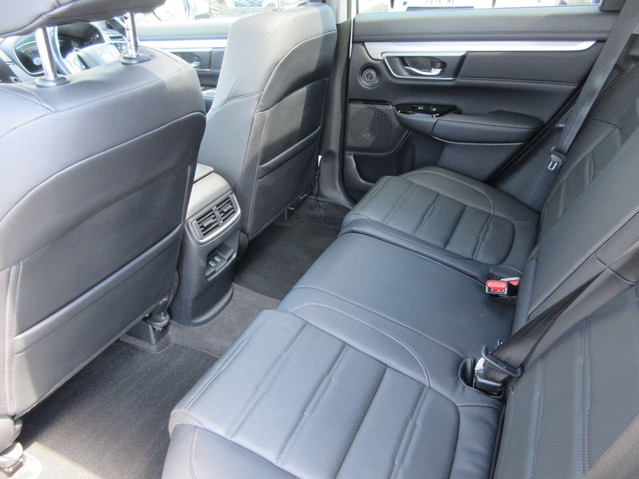 Honda CR-V Image 15