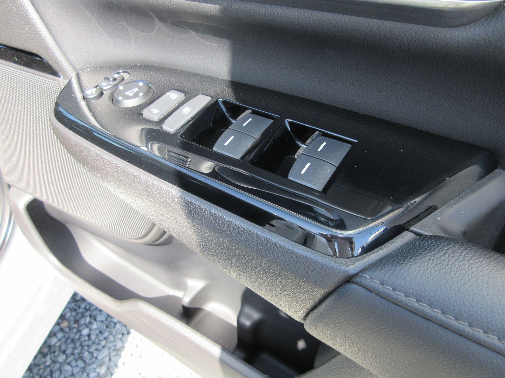 Honda CR-V Image 42