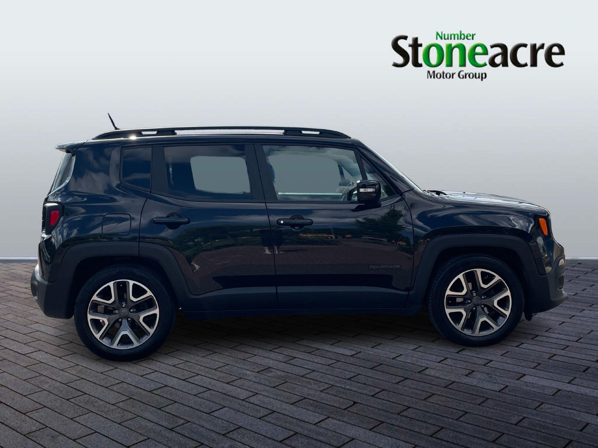 Jeep Renegade Image 8