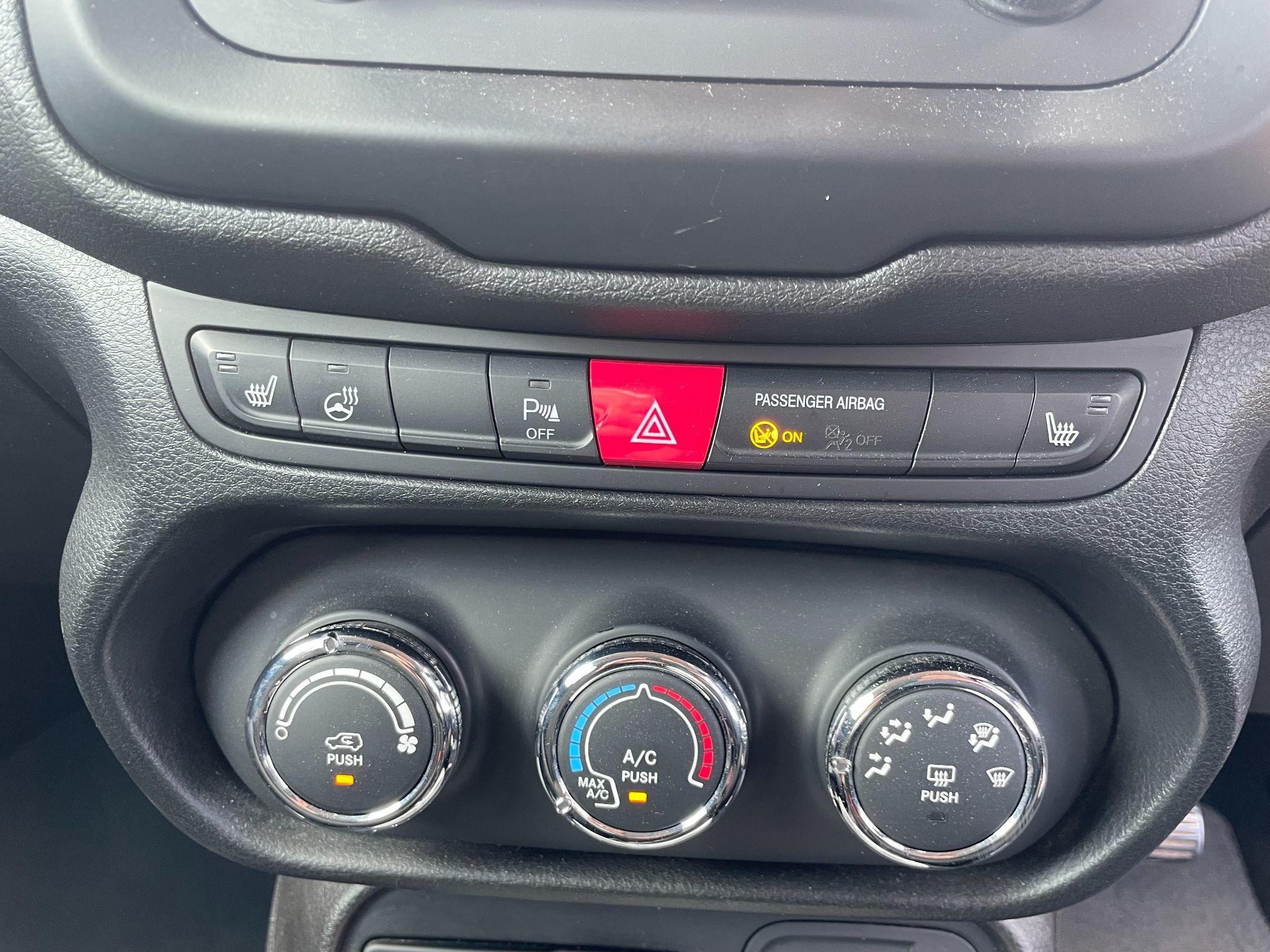 Jeep Renegade Image 22