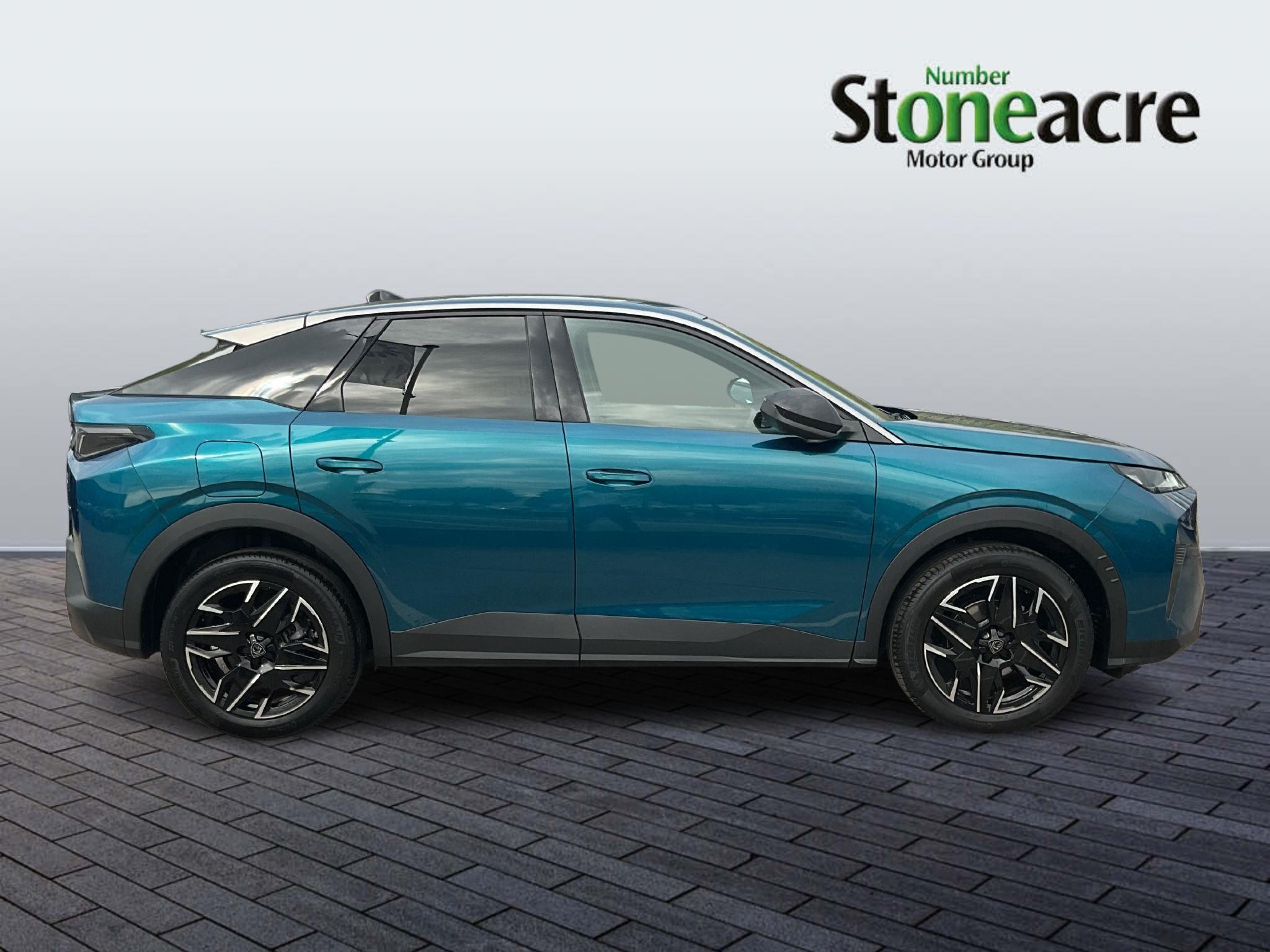 Peugeot 3008 Image 2