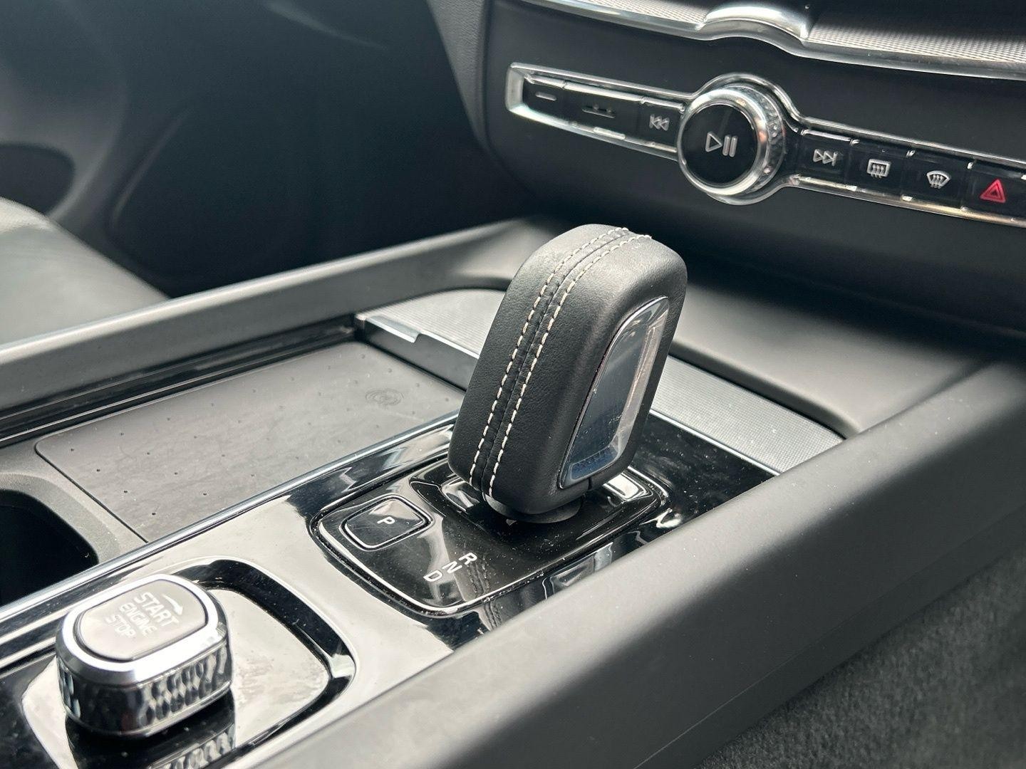 Volvo XC60 Image 13