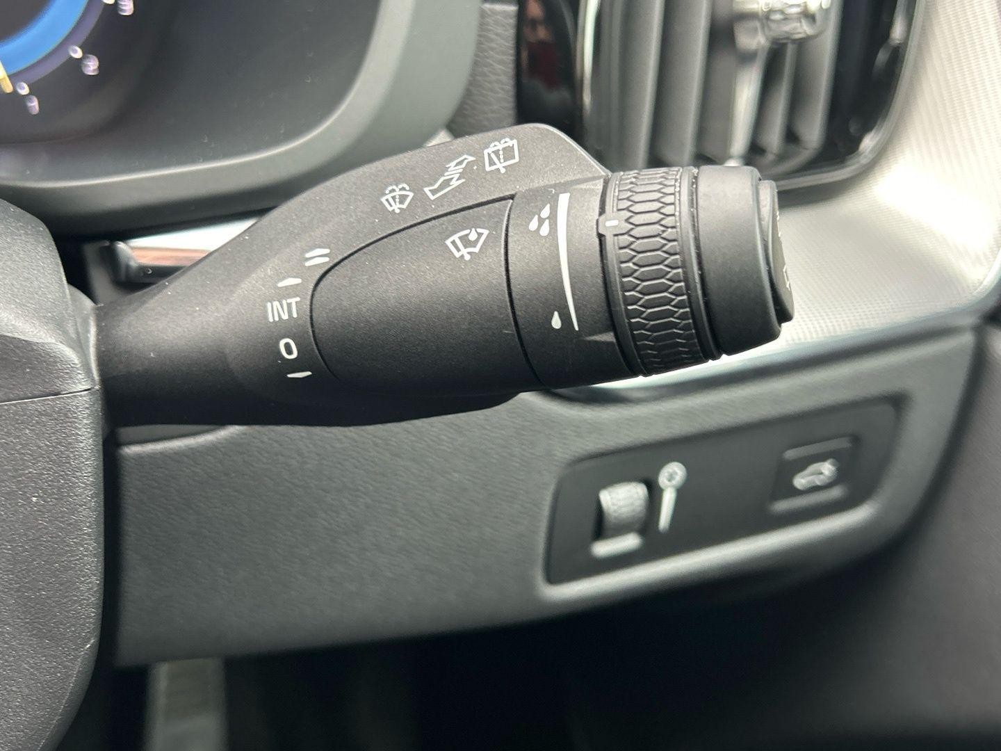 Volvo XC60 Image 24