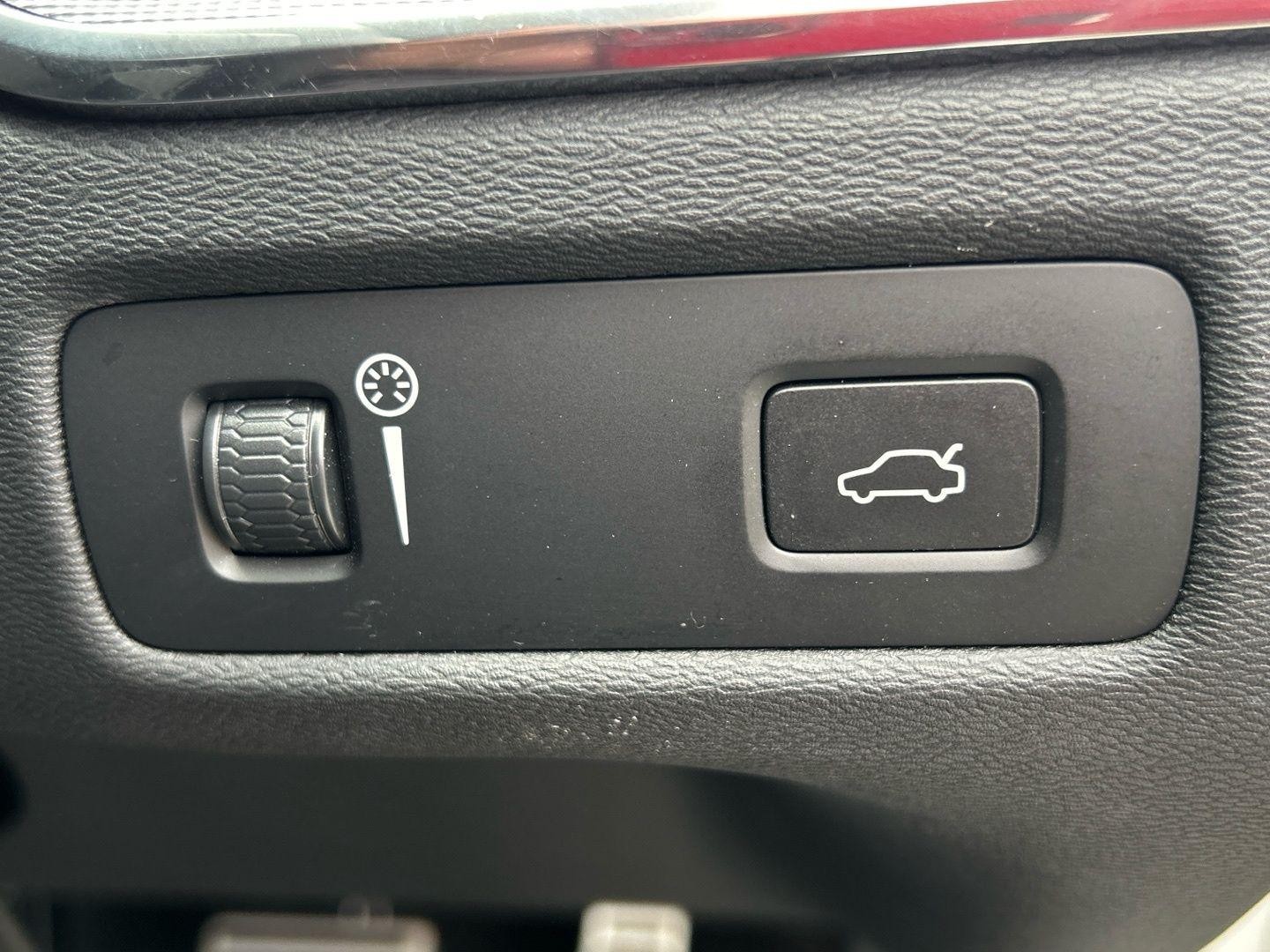 Volvo XC60 Image 37