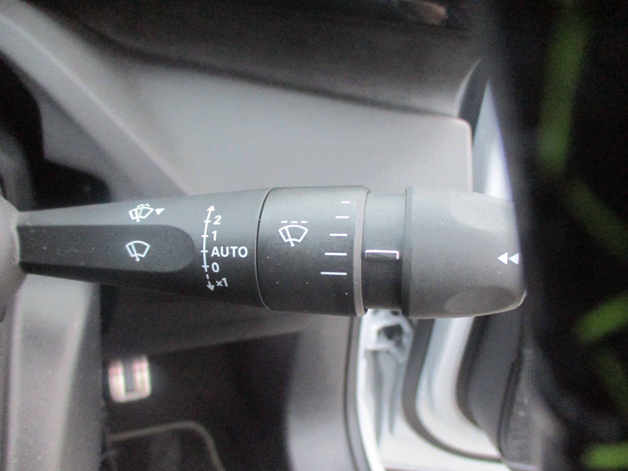 Peugeot 408 Image 27