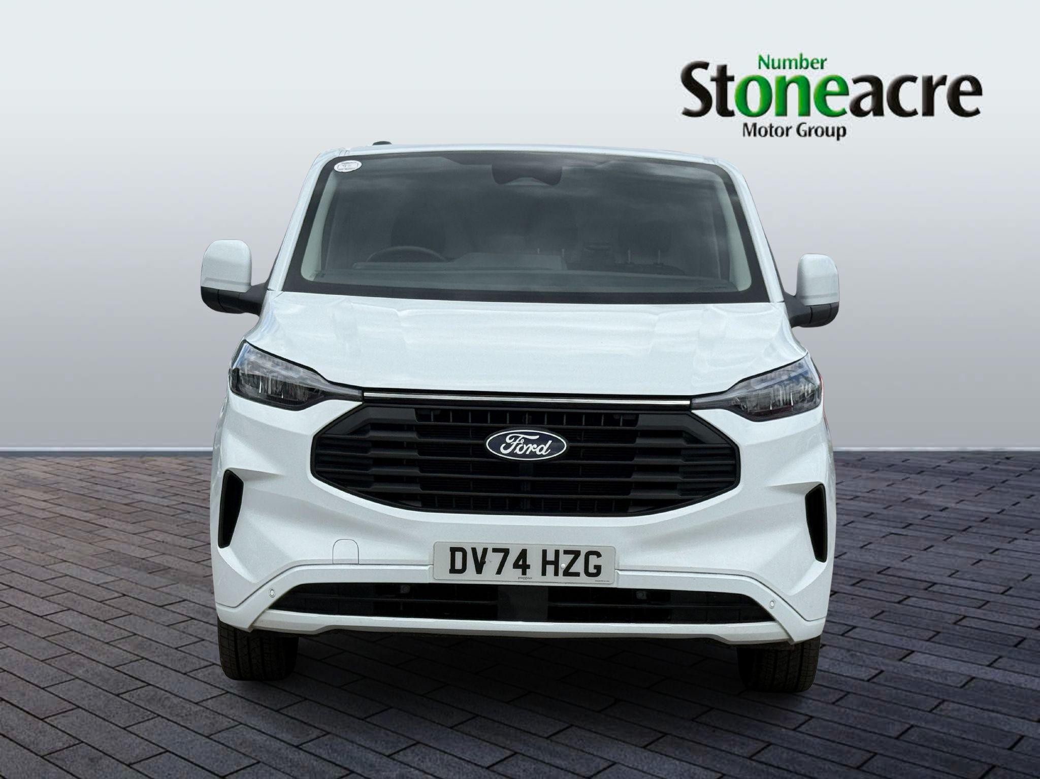 Ford Transit Custom Image 2