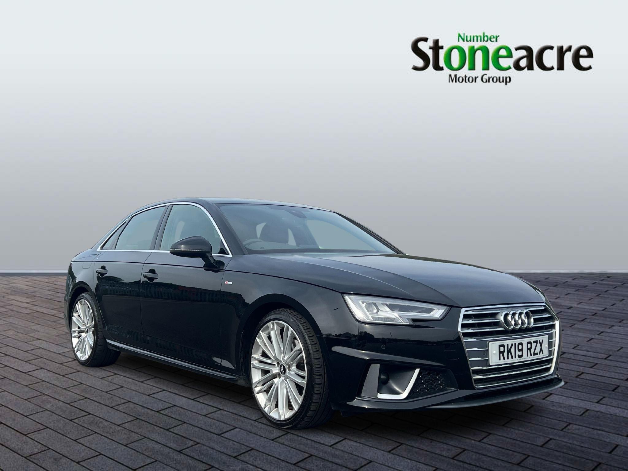 Audi A4 Image 1