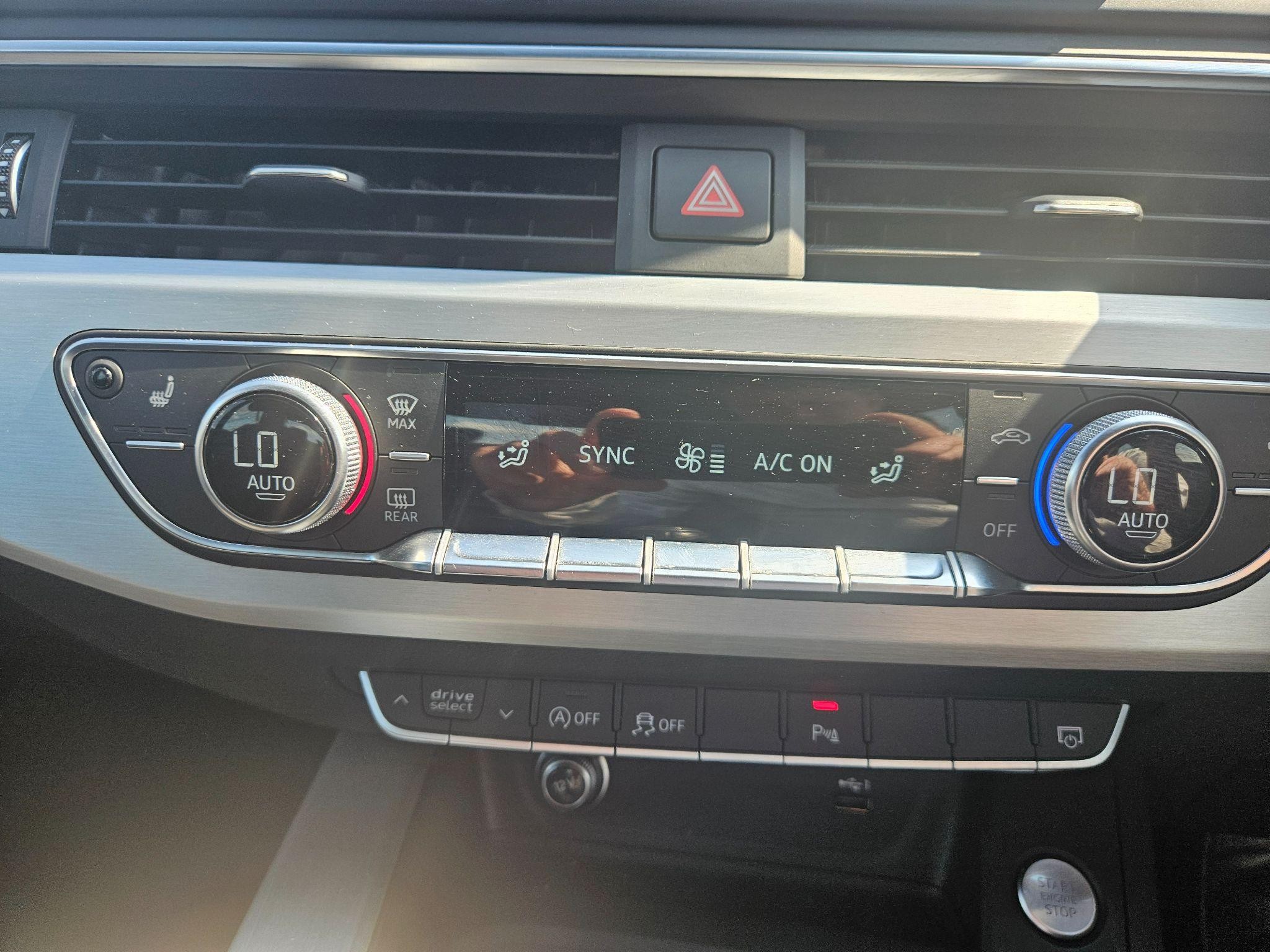 Audi A4 Image 10