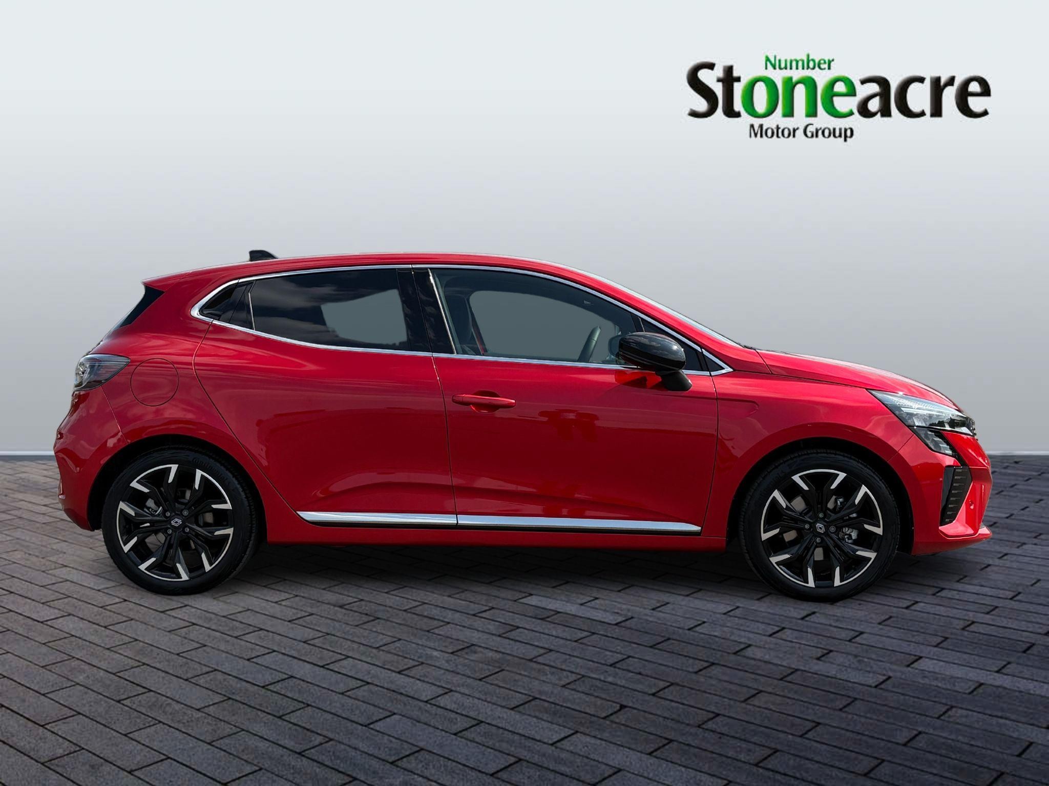 Renault Clio Image 2