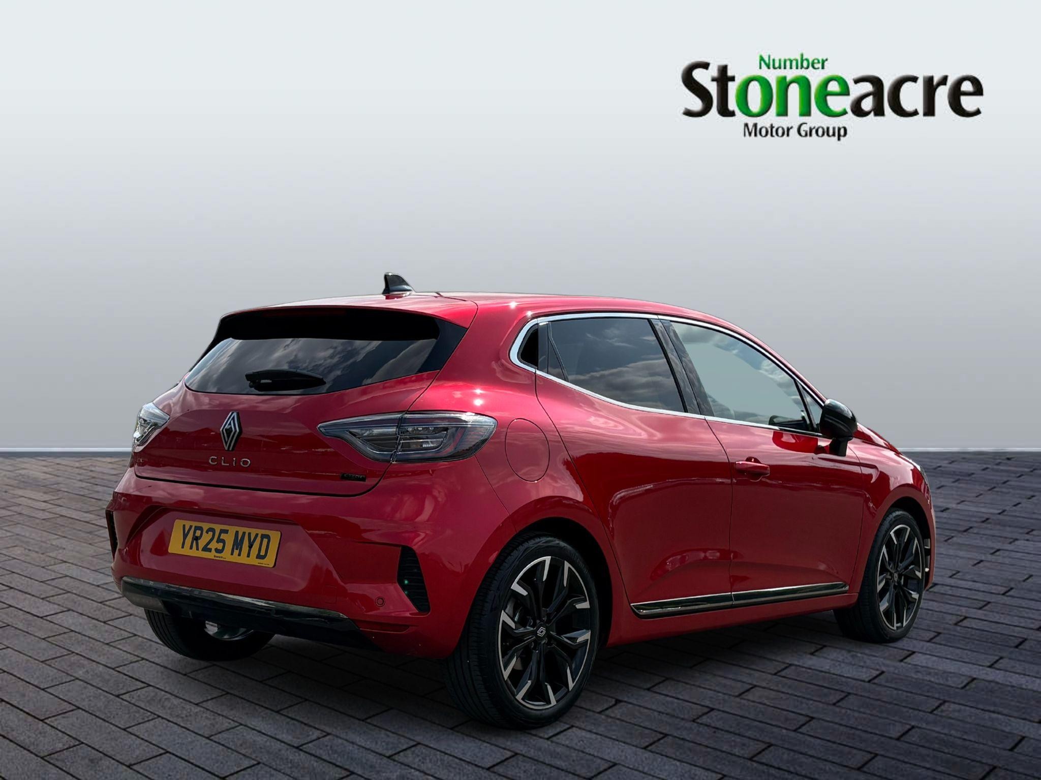 Renault Clio Image 3