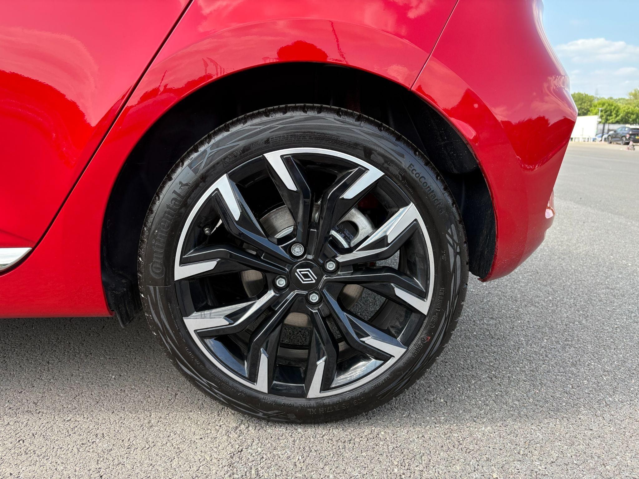 Renault Clio Image 19