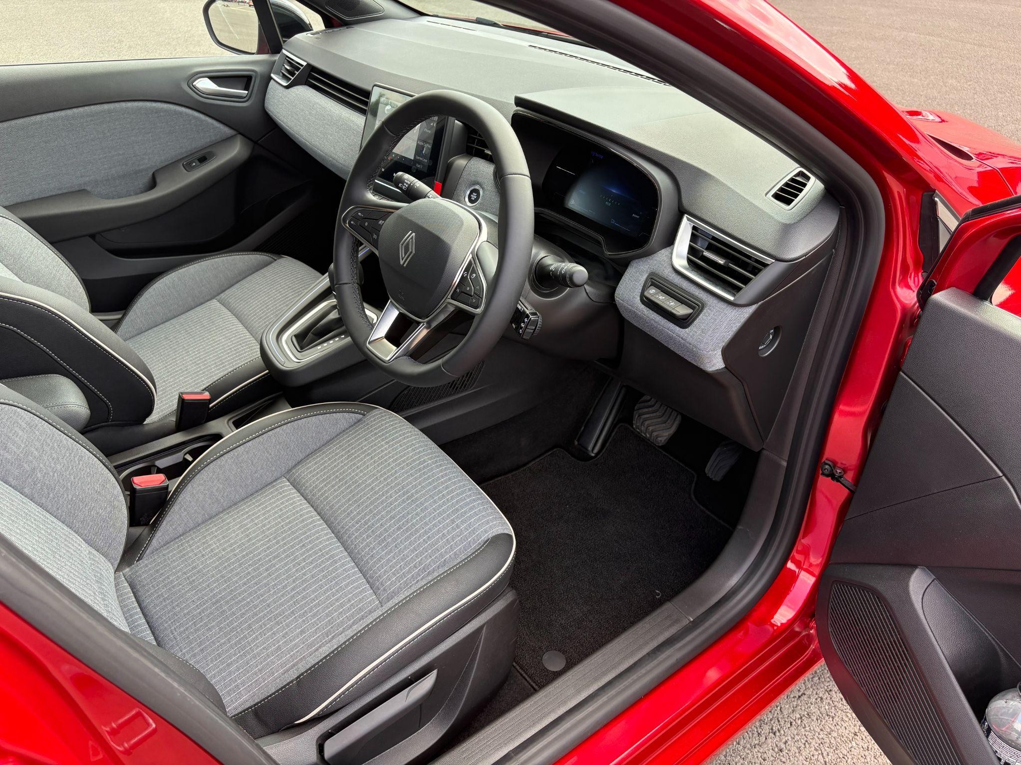 Renault Clio Image 21
