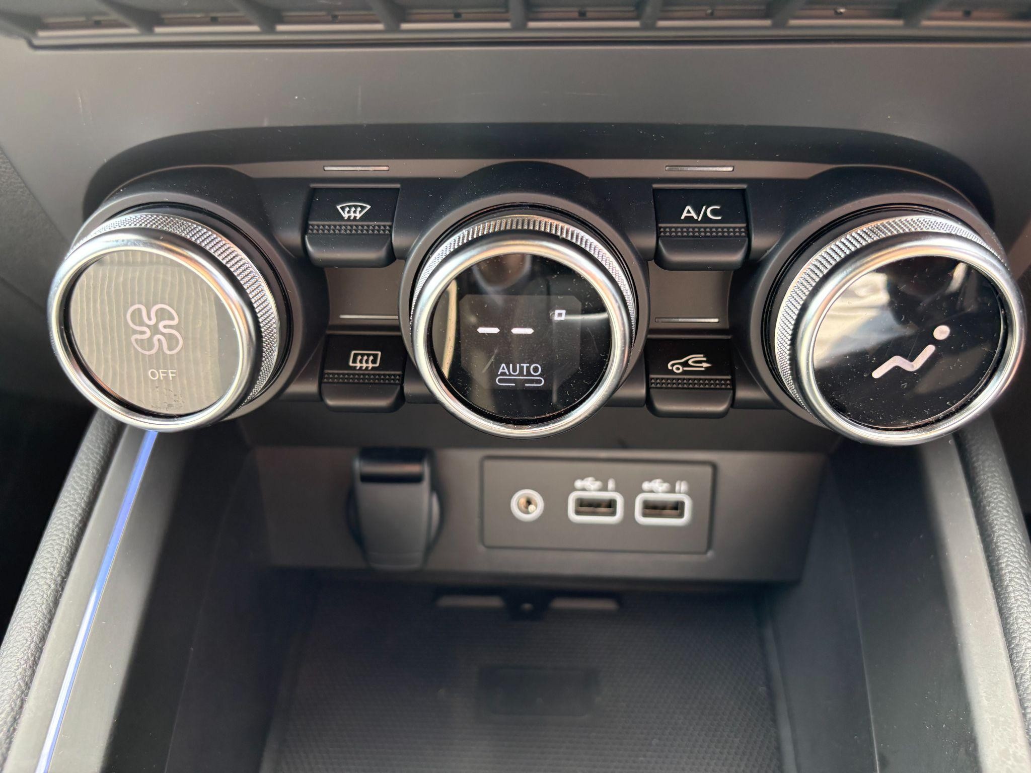 Renault Clio Image 30