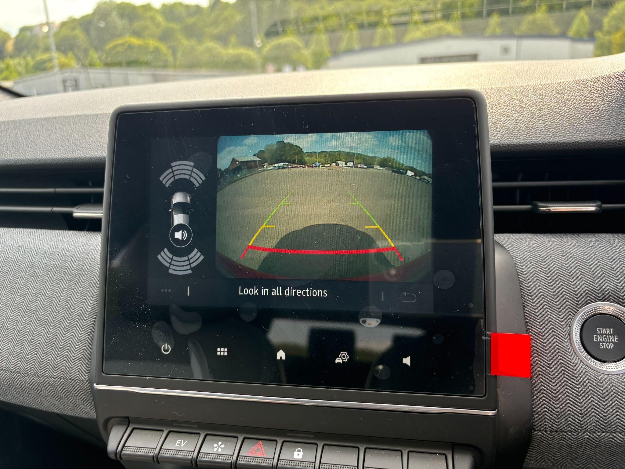 Renault Clio Image 36