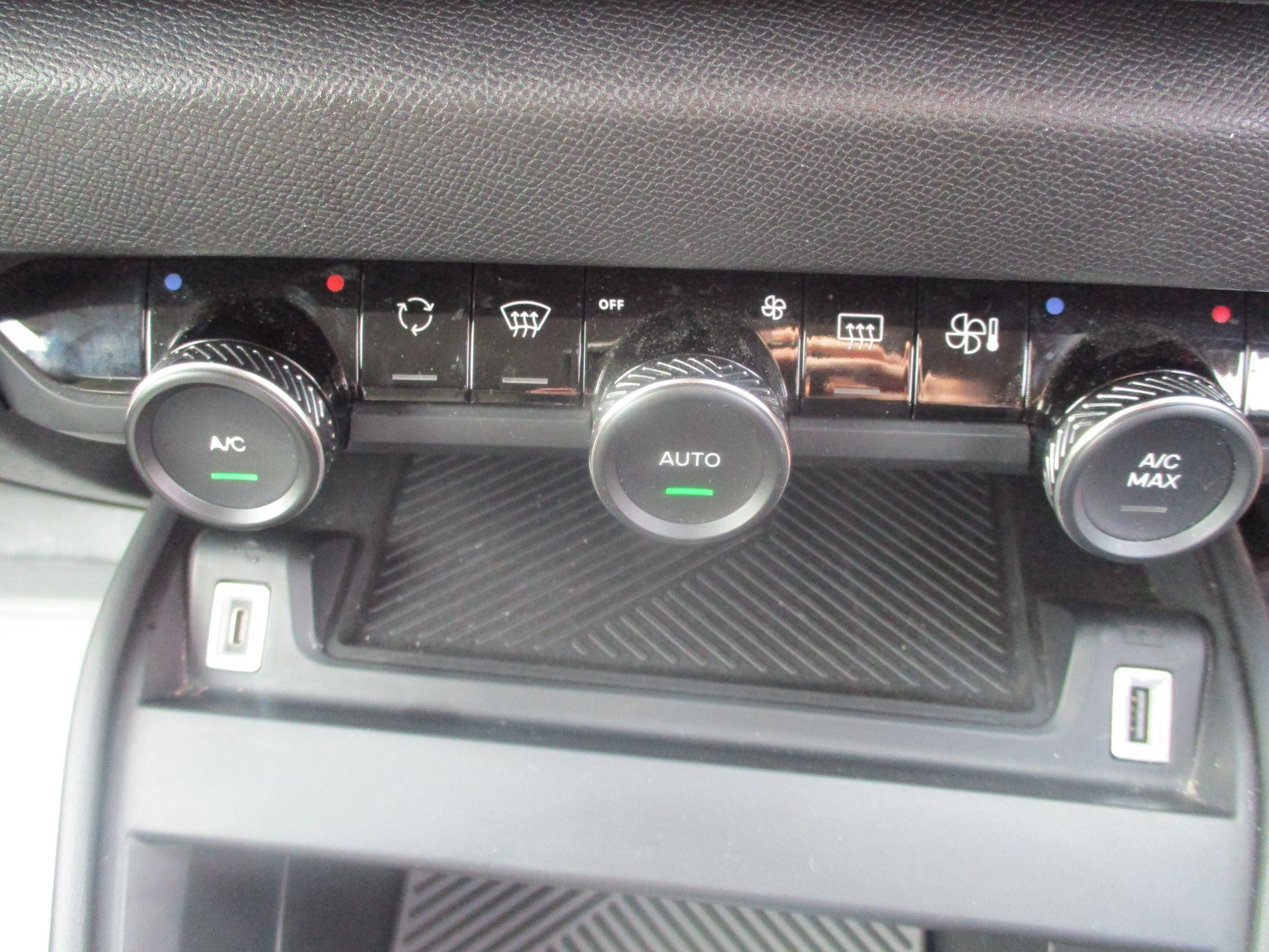 Citroen C4 Image 16