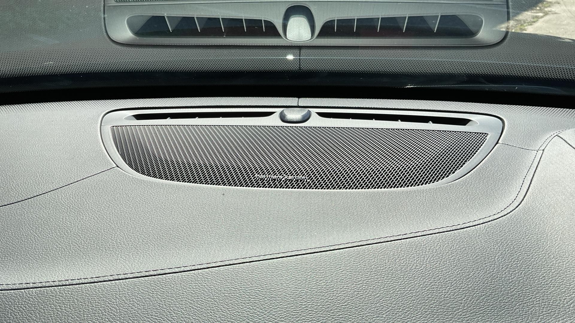 Volvo XC90 Image 25