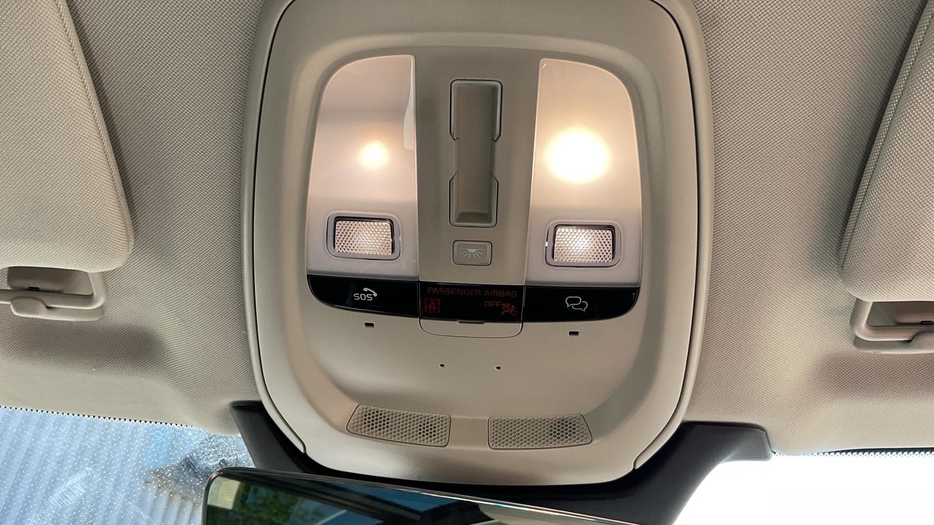 Volvo XC90 Image 28