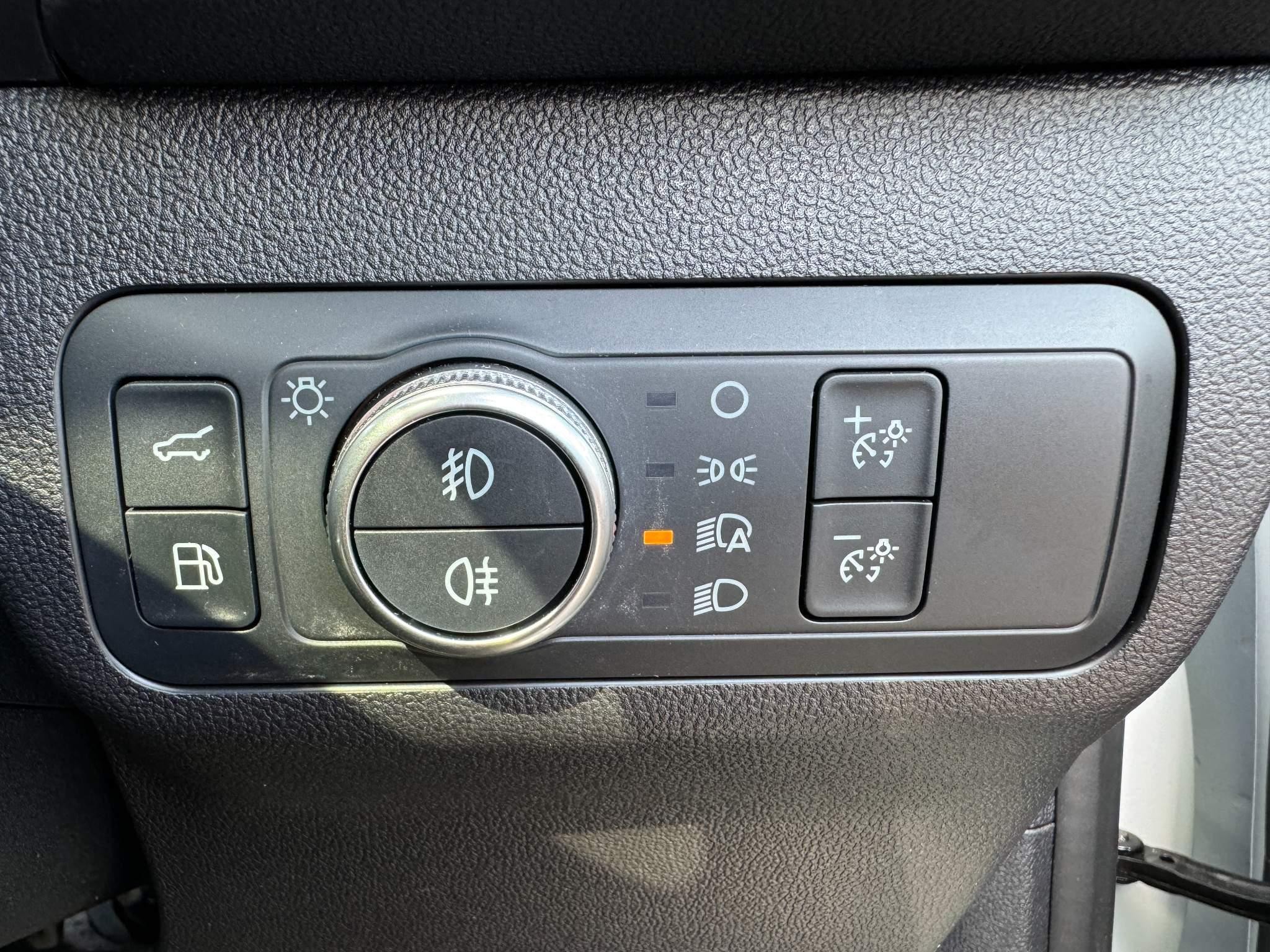 Ford Kuga Image 17