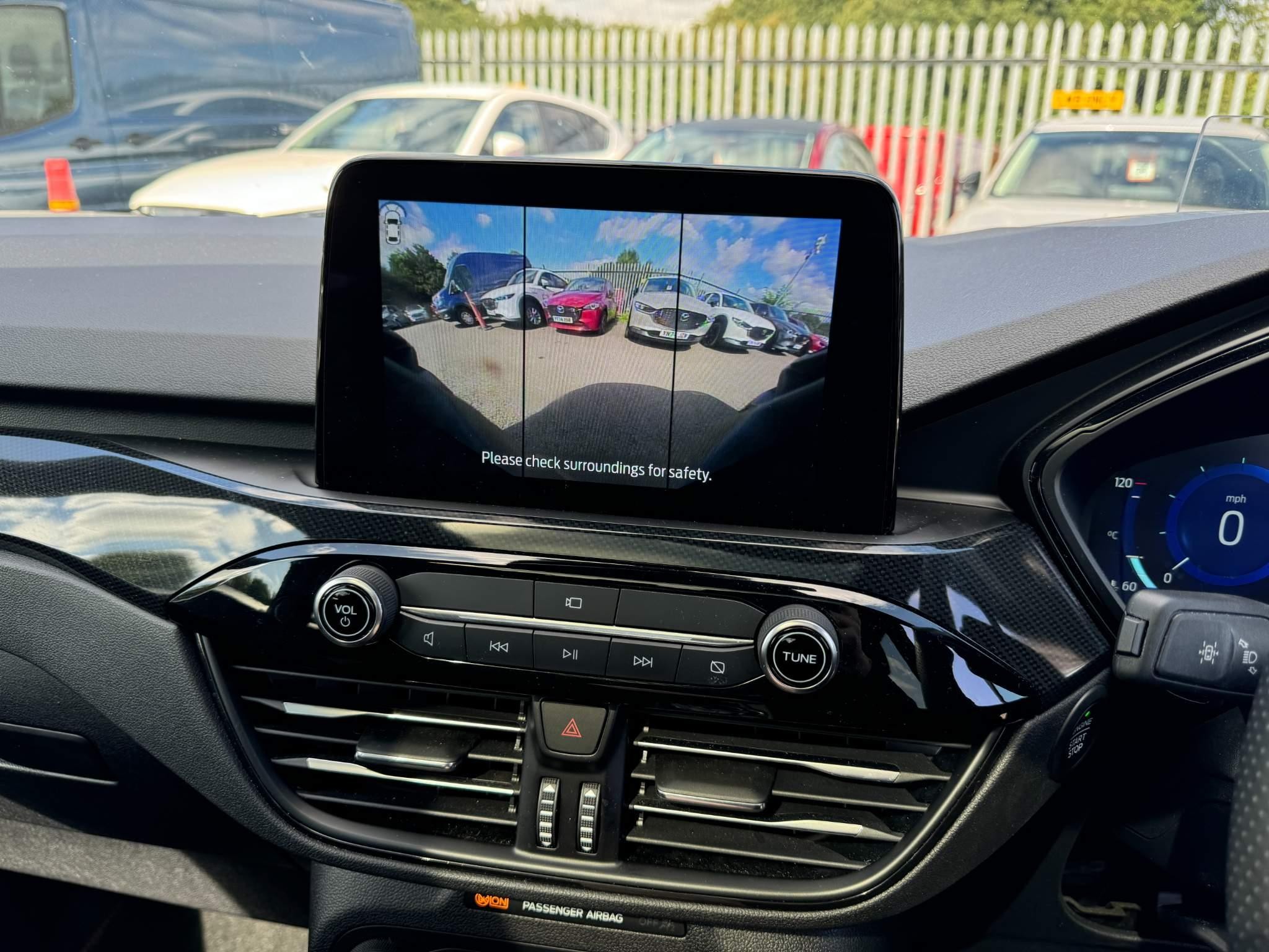 Ford Kuga Image 22